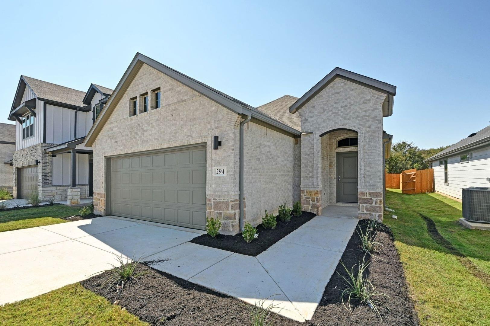 294 Bendecido Loop, Elgin, TX 78621