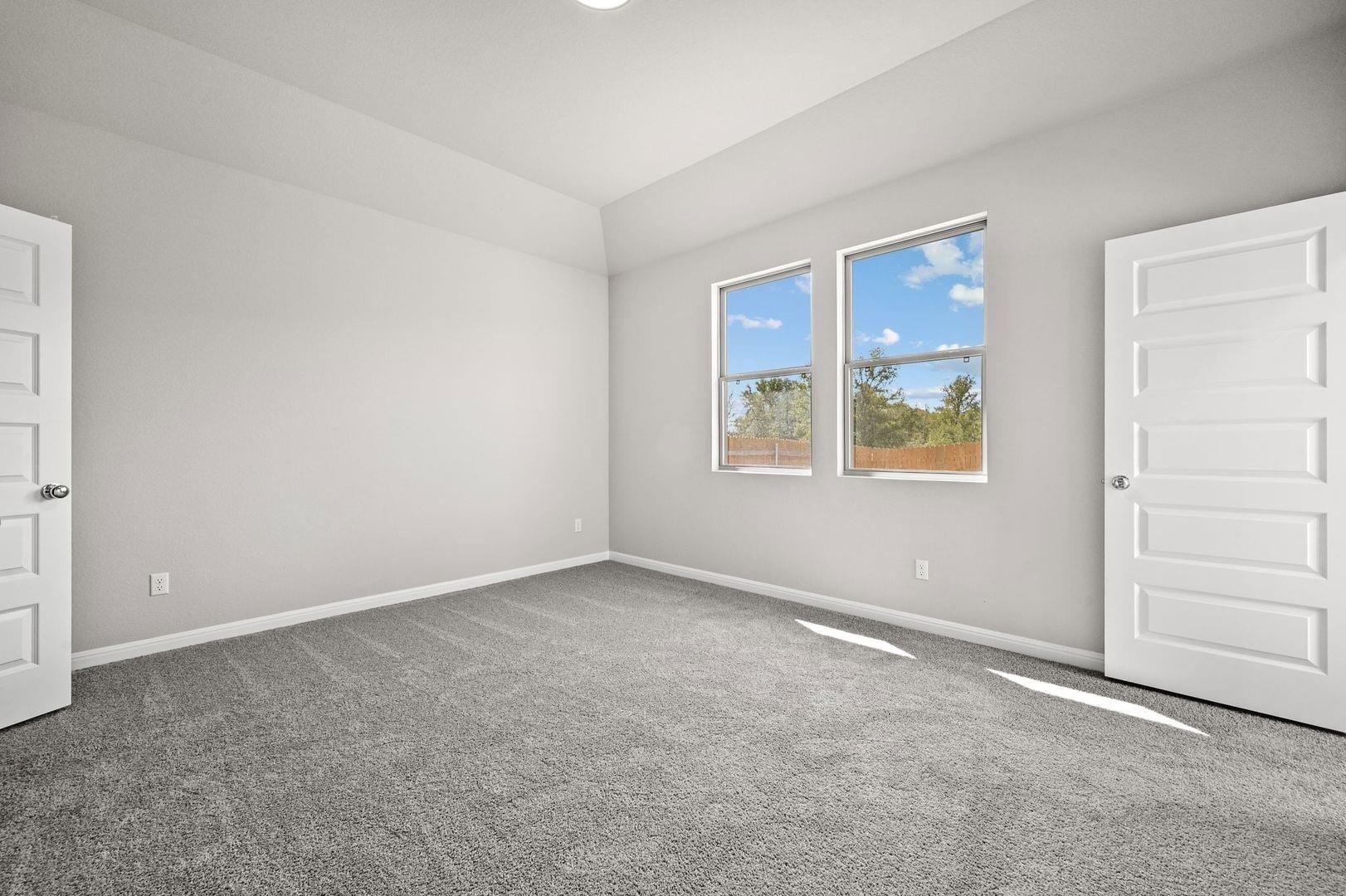 294 Bendecido Loop, Elgin, TX 78621