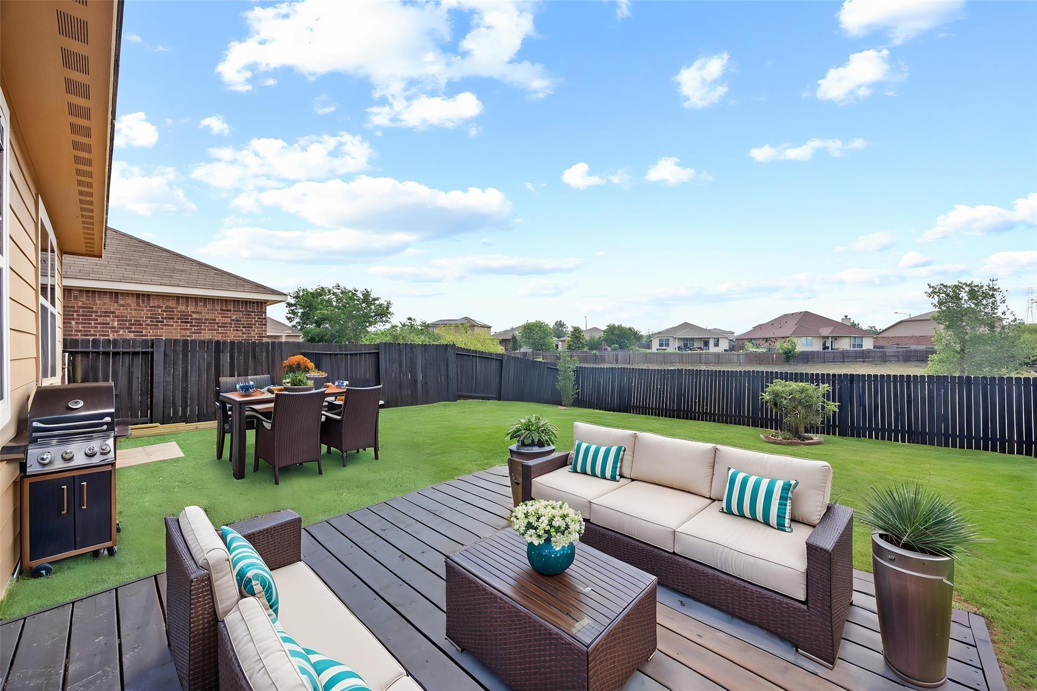 13221 Cabinet Dr, Manor, TX 78653