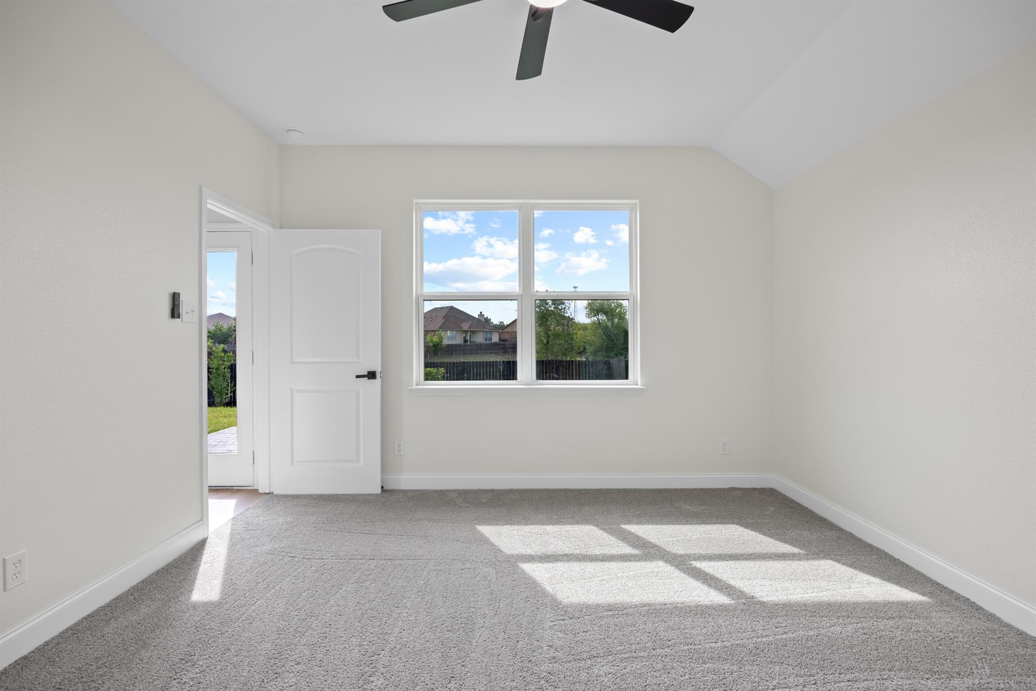 13221 Cabinet Dr, Manor, TX 78653