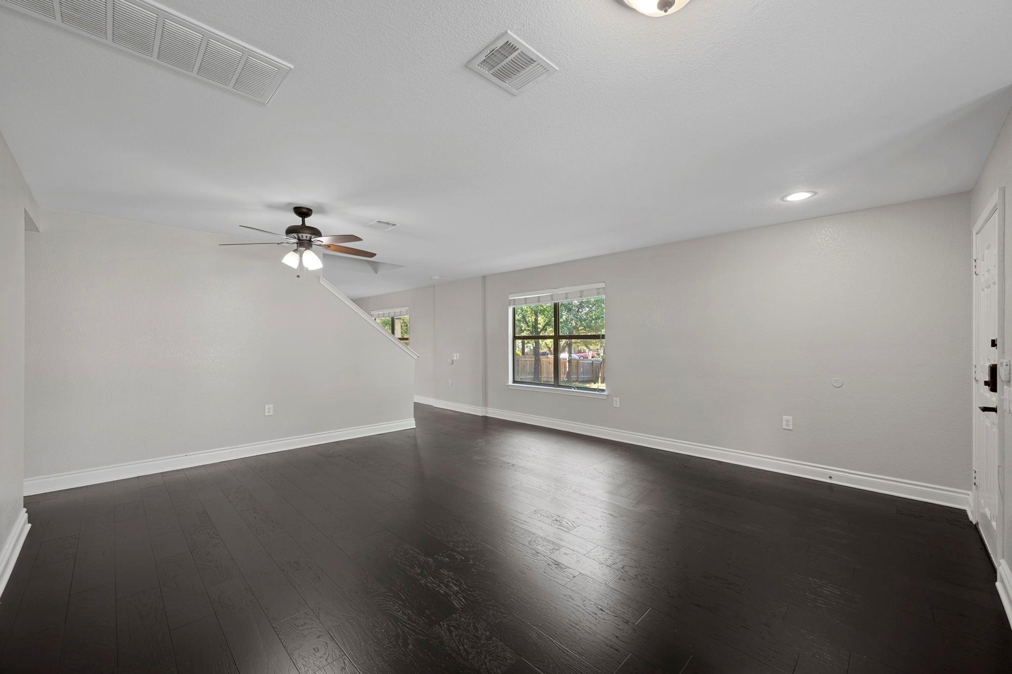 4607 Lyra Cir, Austin, TX 78744