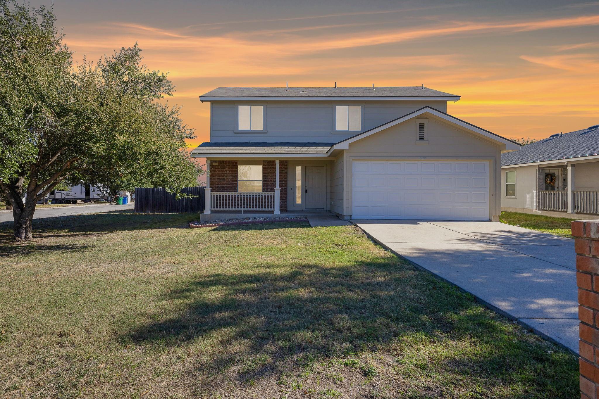 3104 Tyler Ln, Taylor, TX 76574