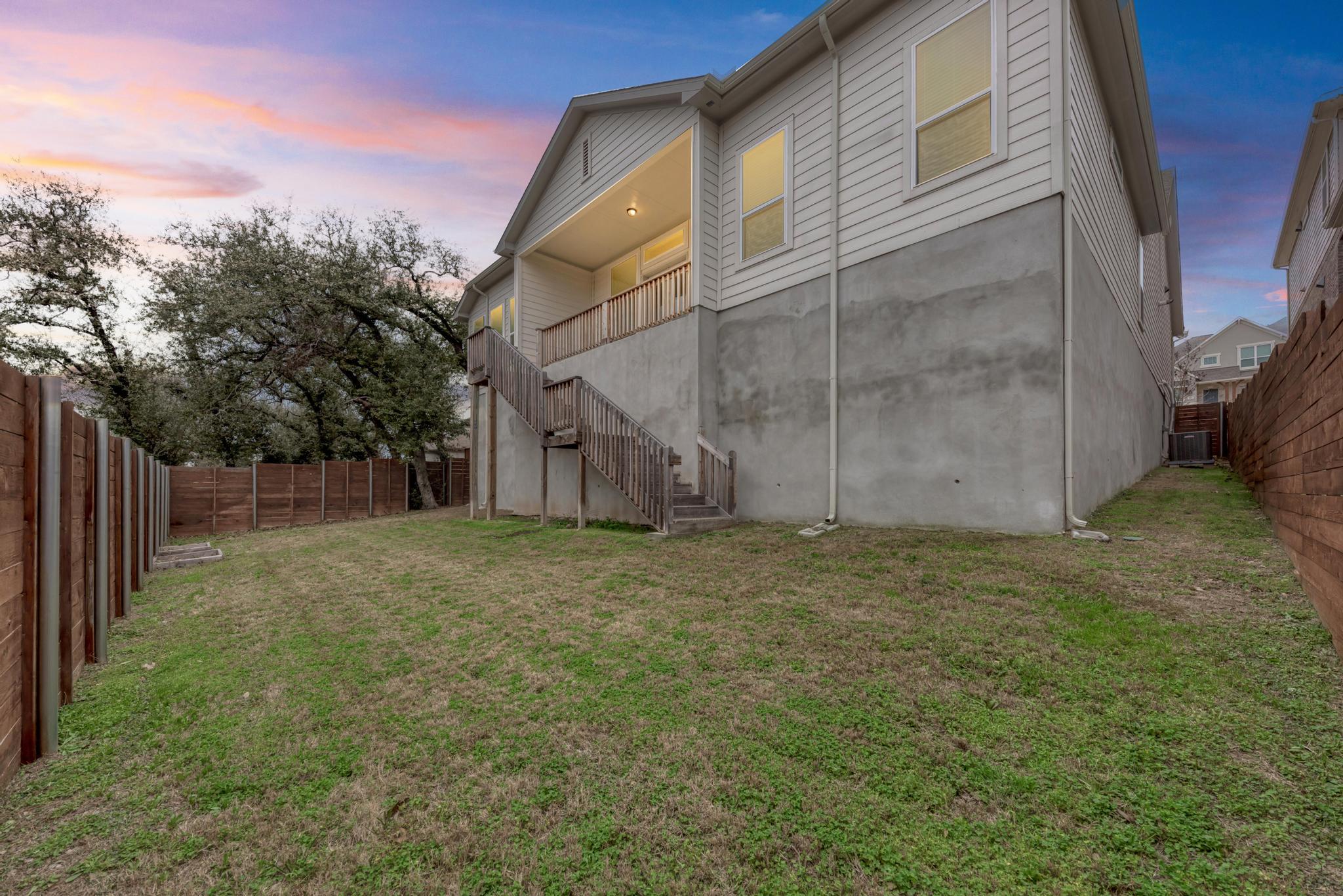 7616 Alouette Dr, Austin, TX 78738