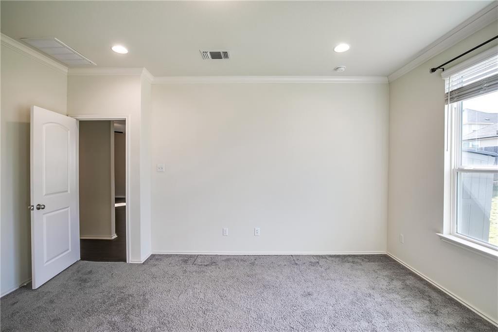 253 Beechnut Dr, Buda, TX 78610