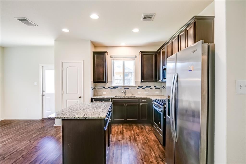 253 Beechnut Dr, Buda, TX 78610