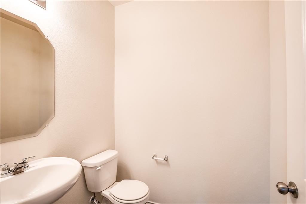 253 Beechnut Dr, Buda, TX 78610