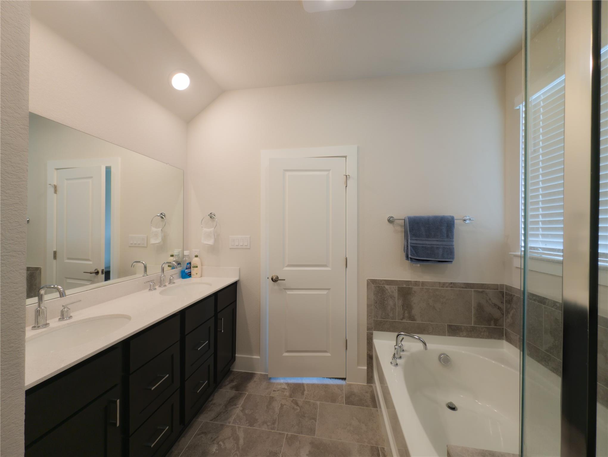 2013 Purple Martin Dr, Pflugerville, TX 78660