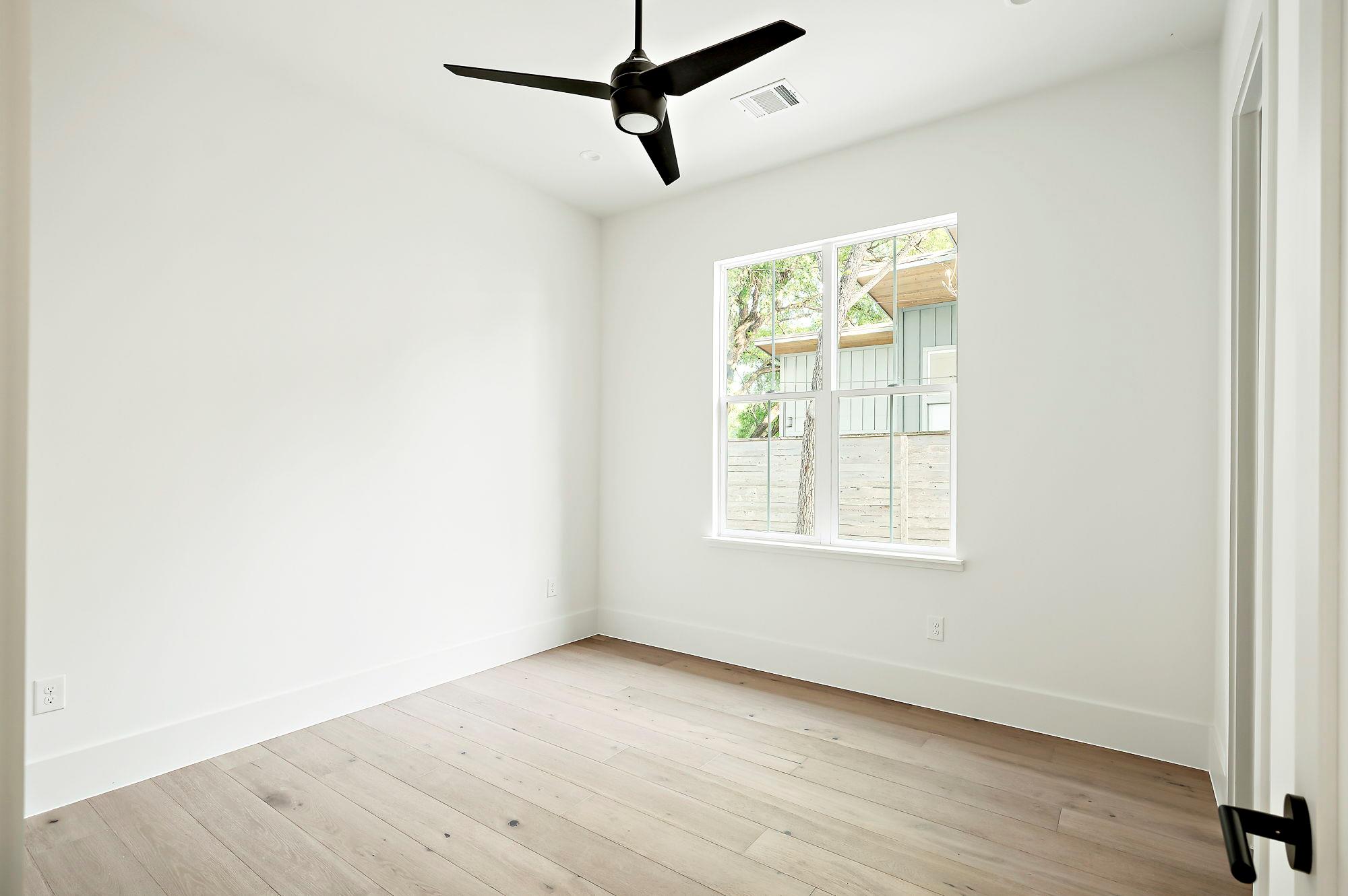 1406 Cometa St # 1, Austin, TX 78721
