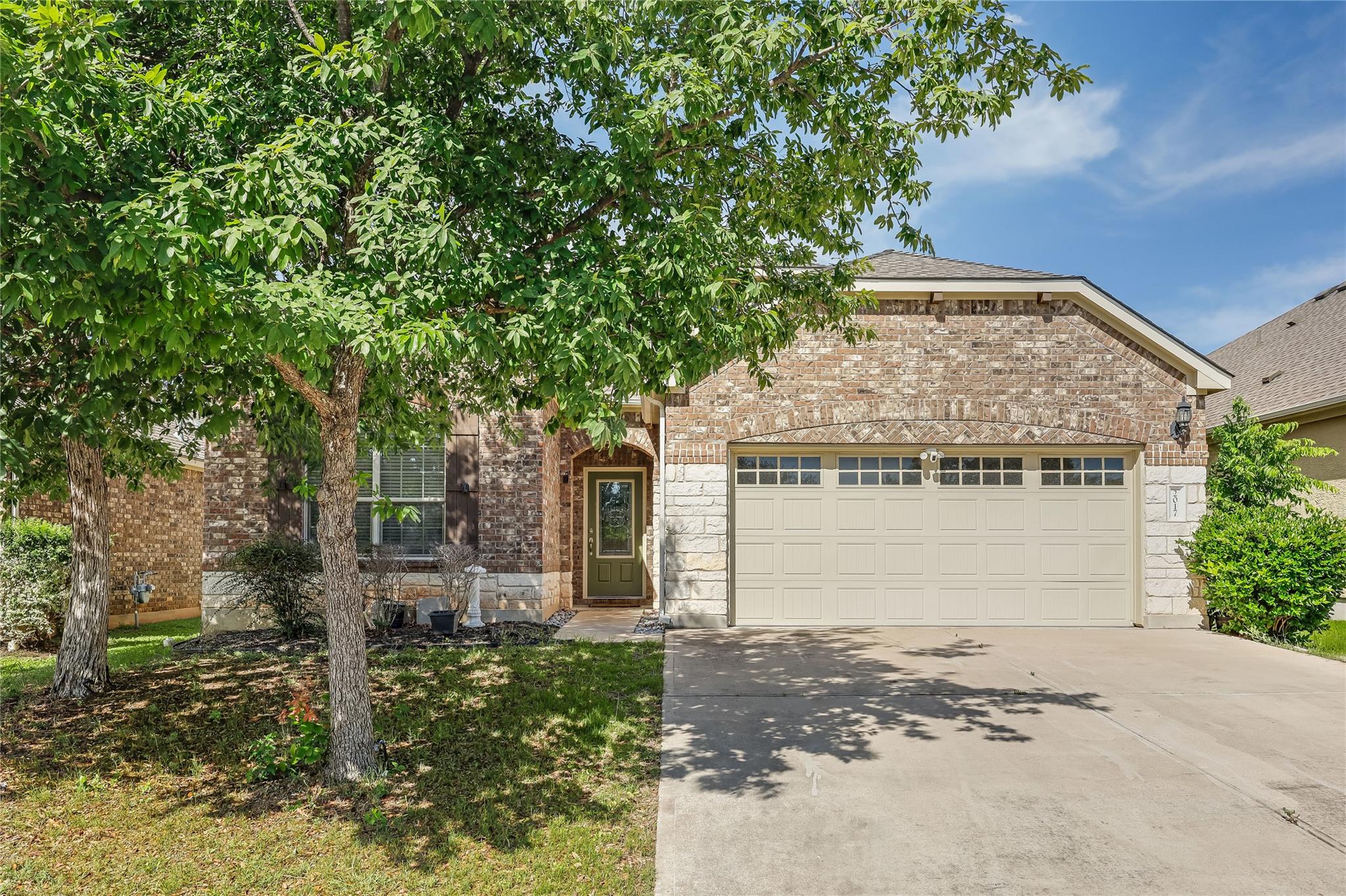 2017 Granite Springs Rd, Leander, TX 78641