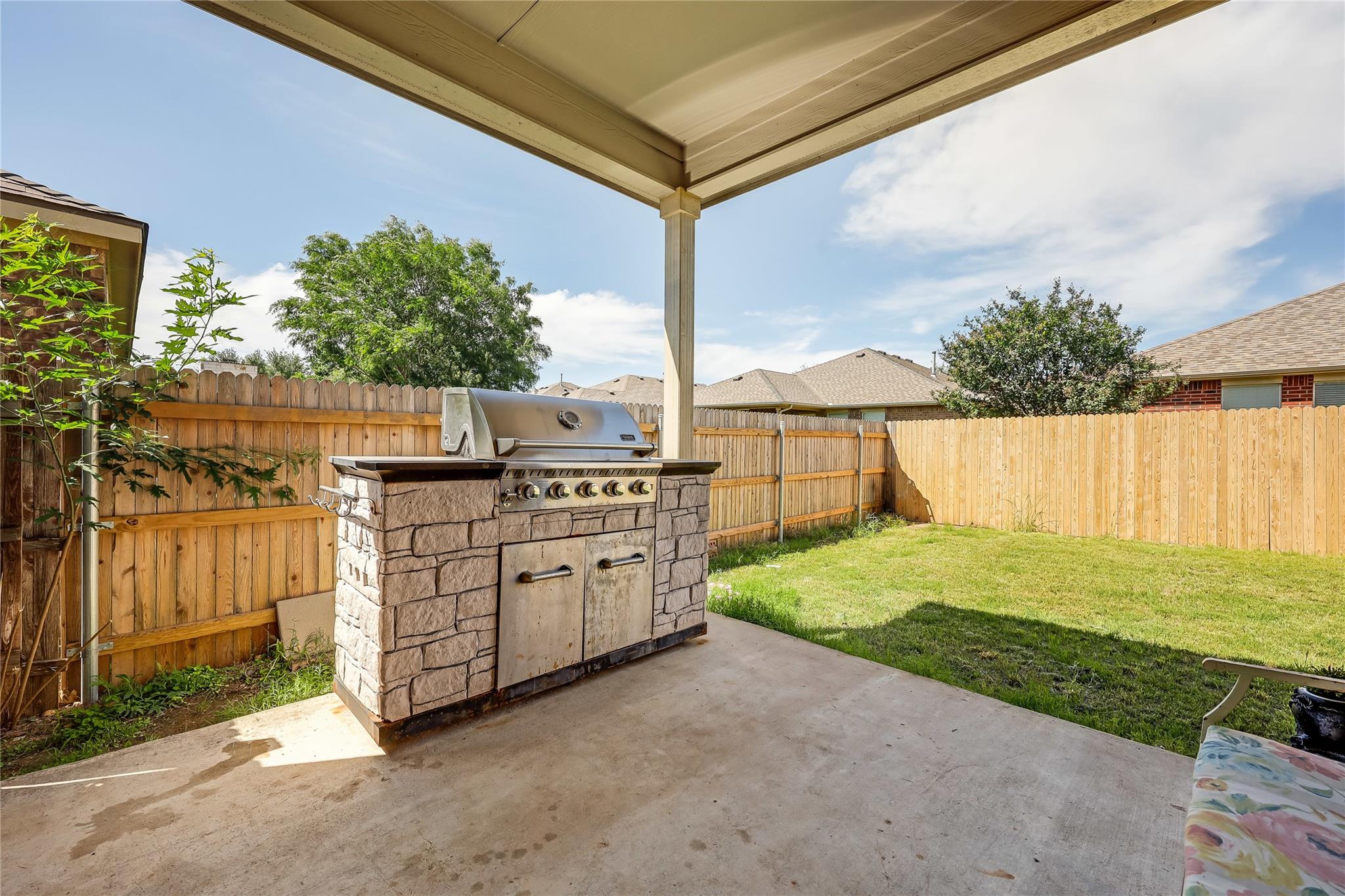 2017 Granite Springs Rd, Leander, TX 78641