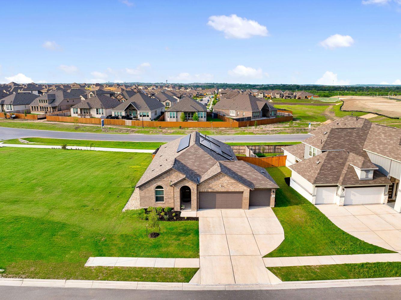 143 Dogvane Cir, Kyle, TX 78640