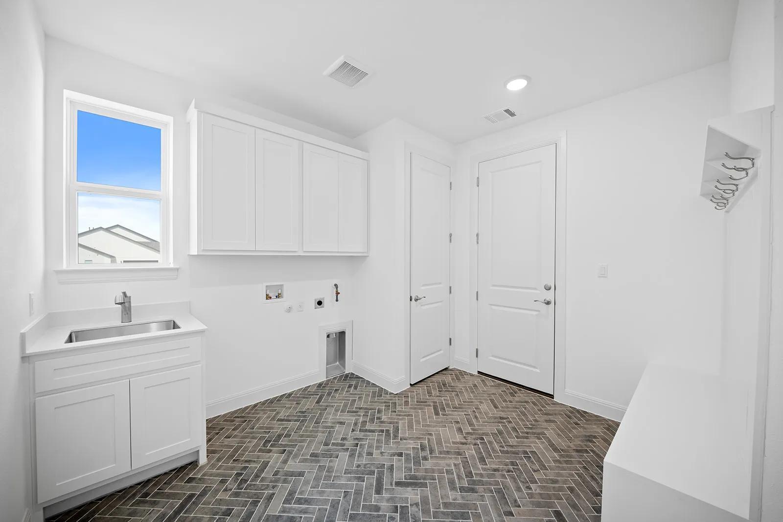 204 Rusty Colt, Liberty Hill, TX 78642