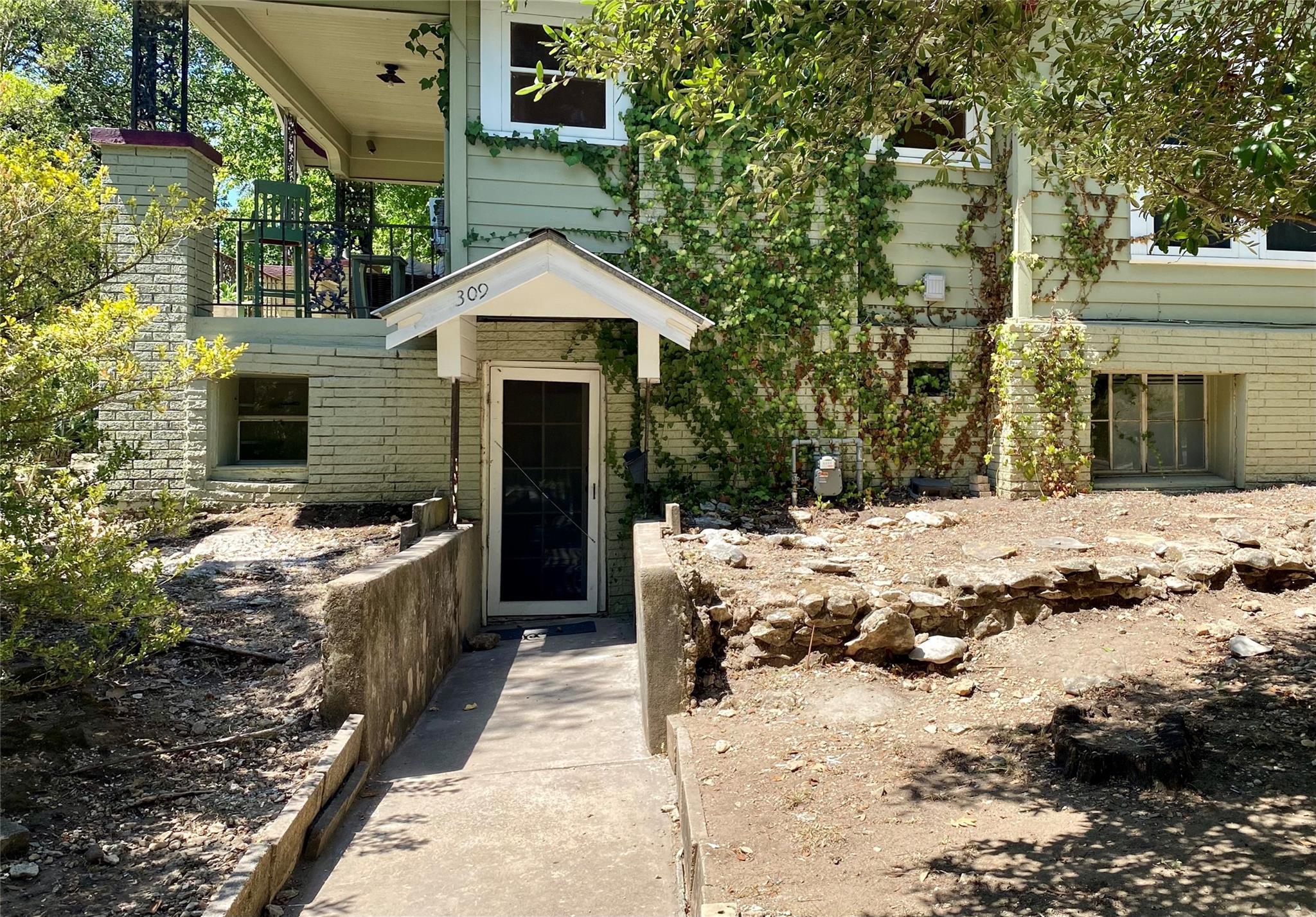 309 E 32nd St, Austin, TX 78705