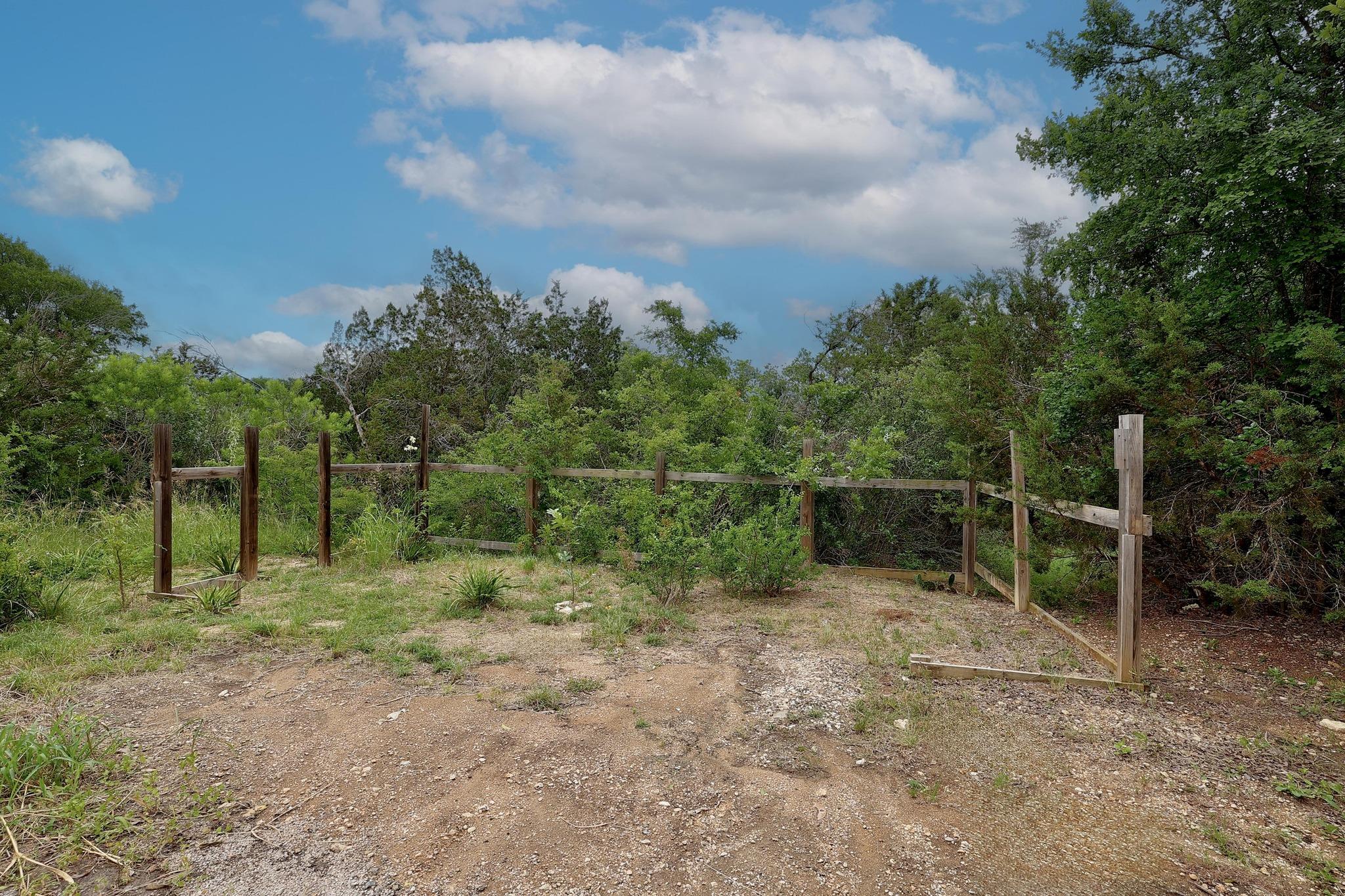 1614 San Gabriel Ranch Rd, Liberty Hill, TX 78642