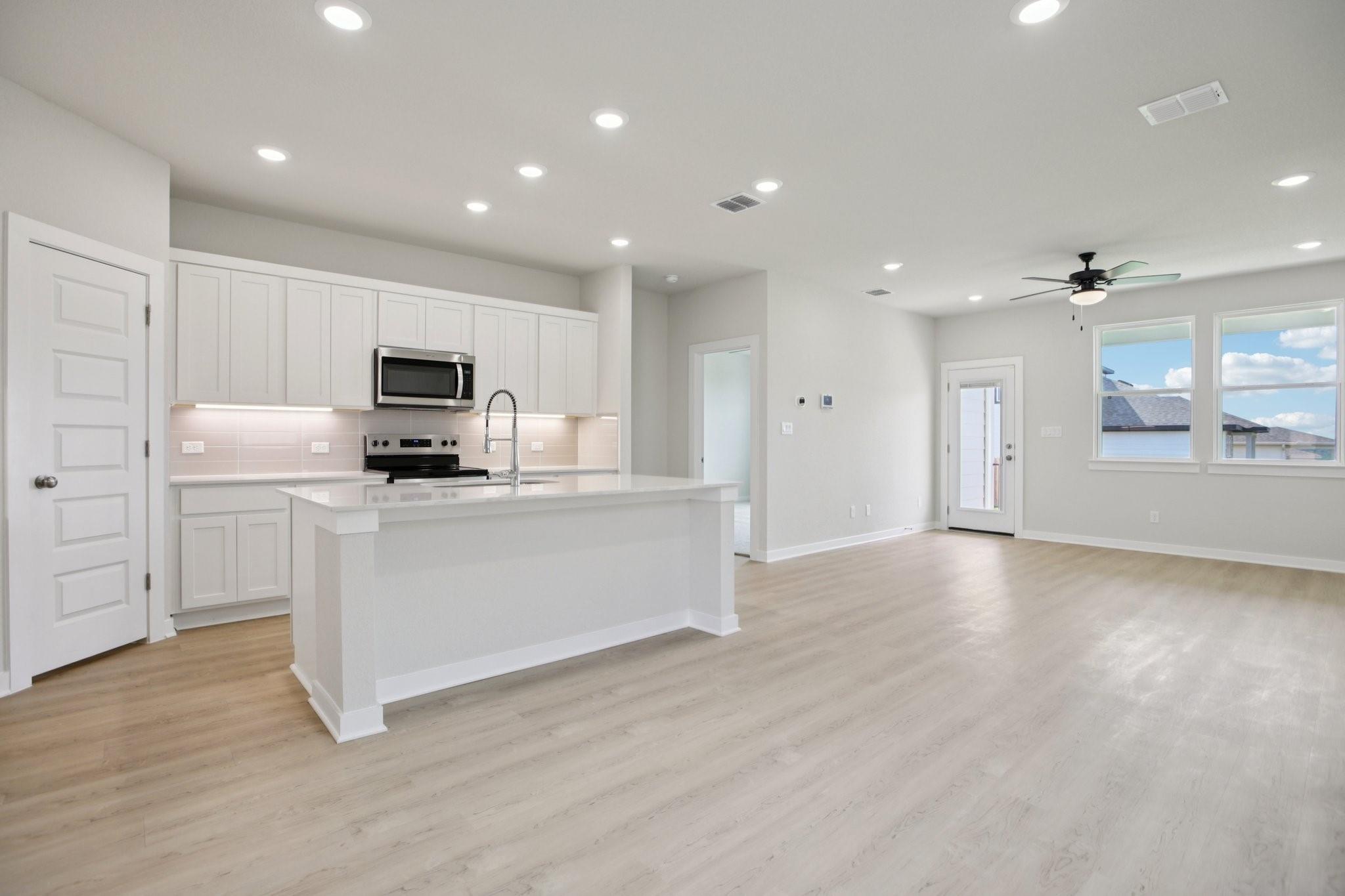 3205 Canyon River Ln, Georgetown, TX 78628