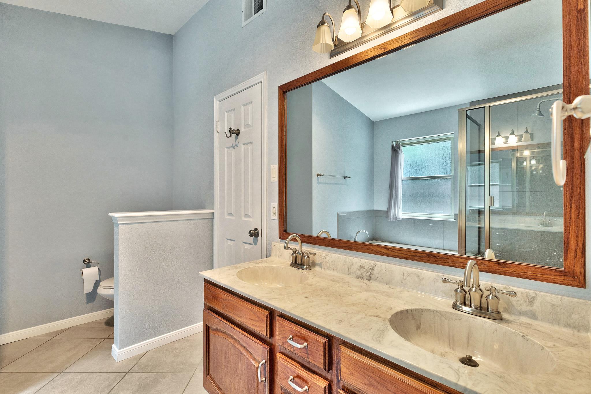 13269 Kerrville Folkway, Austin, TX 78729