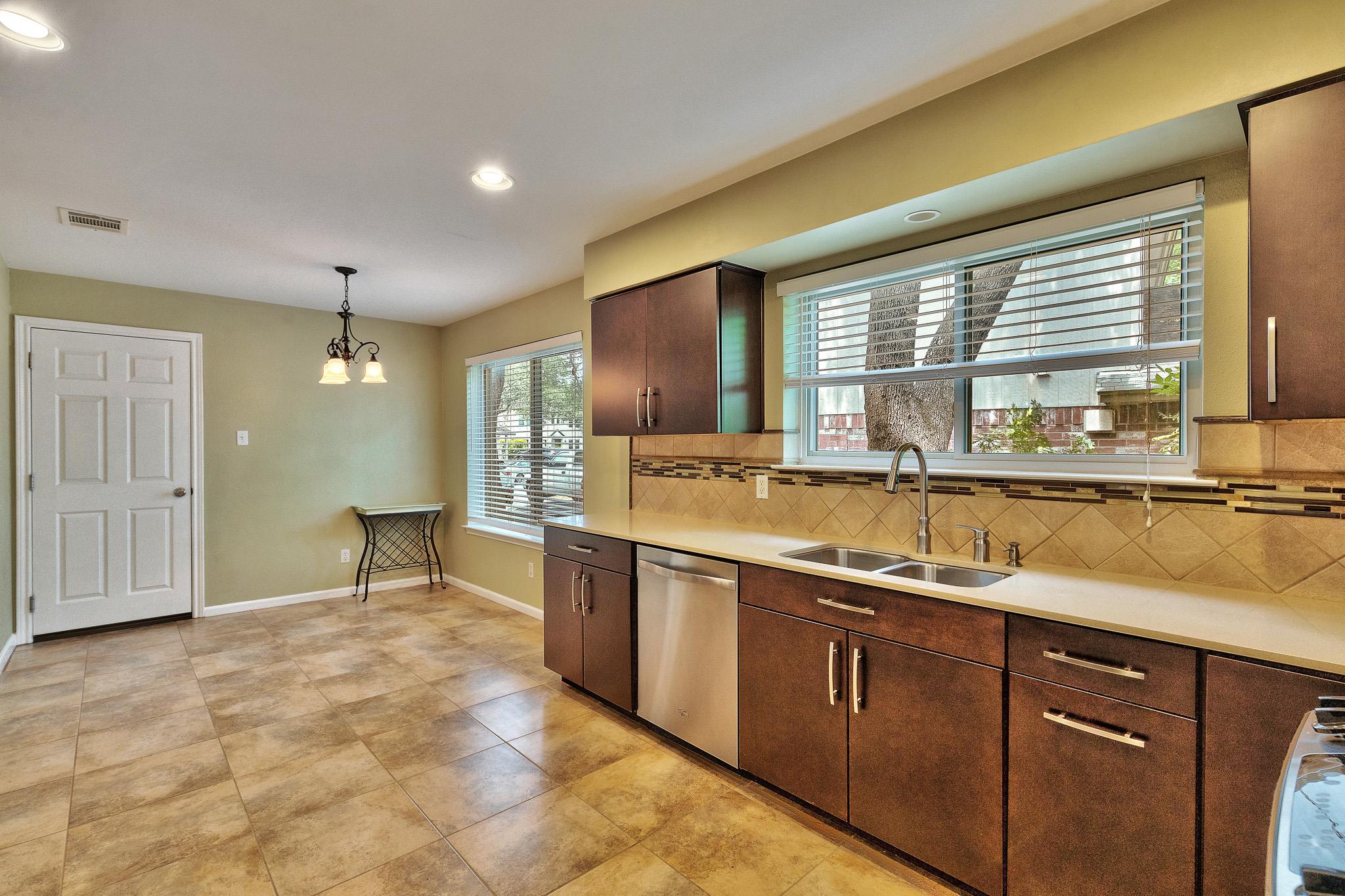 13269 Kerrville Folkway, Austin, TX 78729