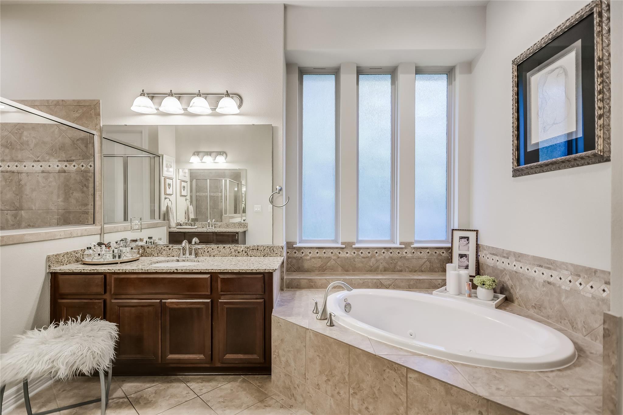 223 Lake Como Dr, Austin, TX 78734