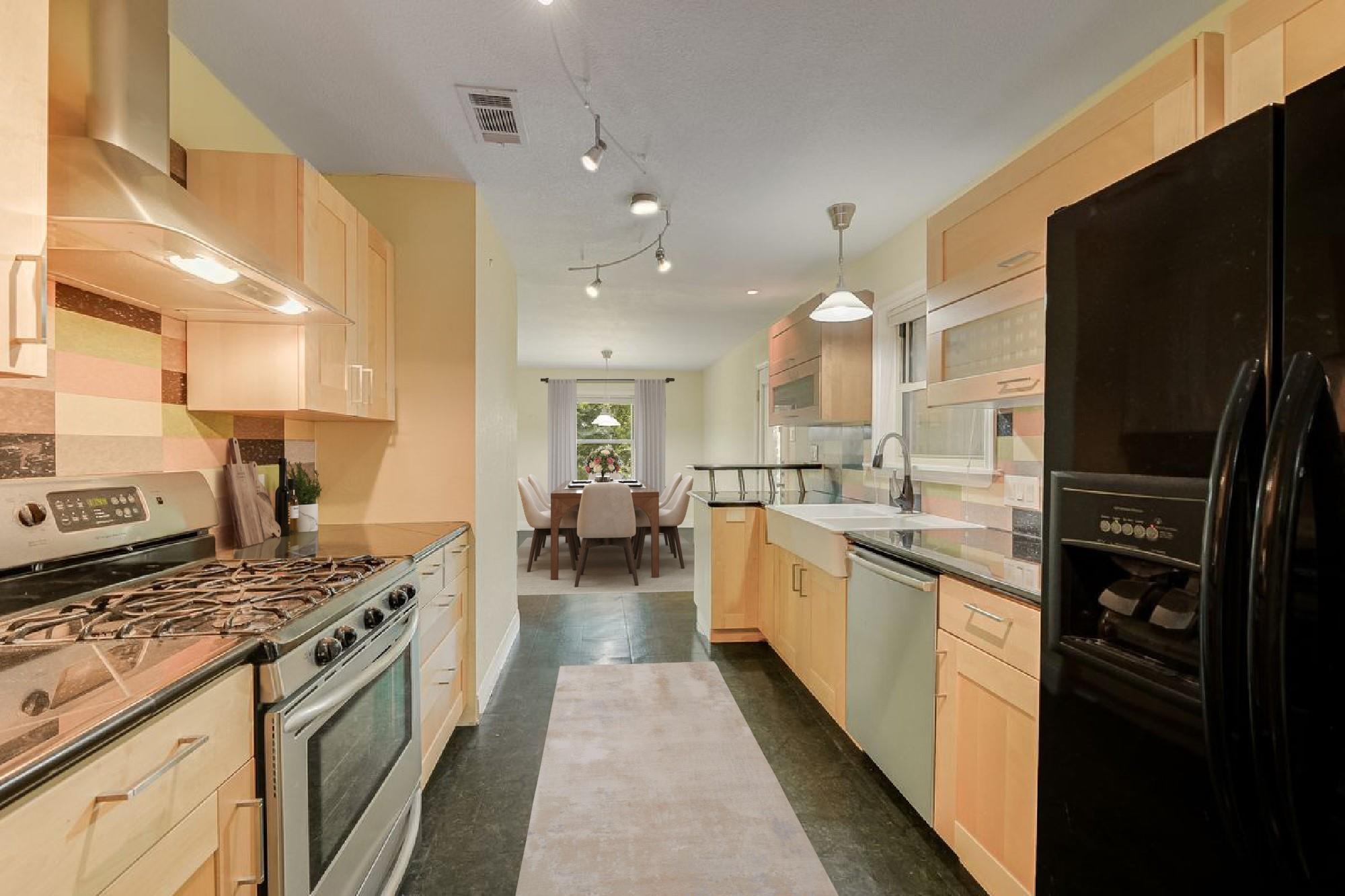 1009 Alegria Rd, Austin, TX 78757