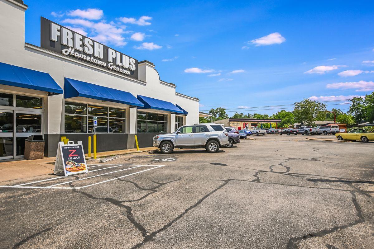 1009 Alegria Rd, Austin, TX 78757