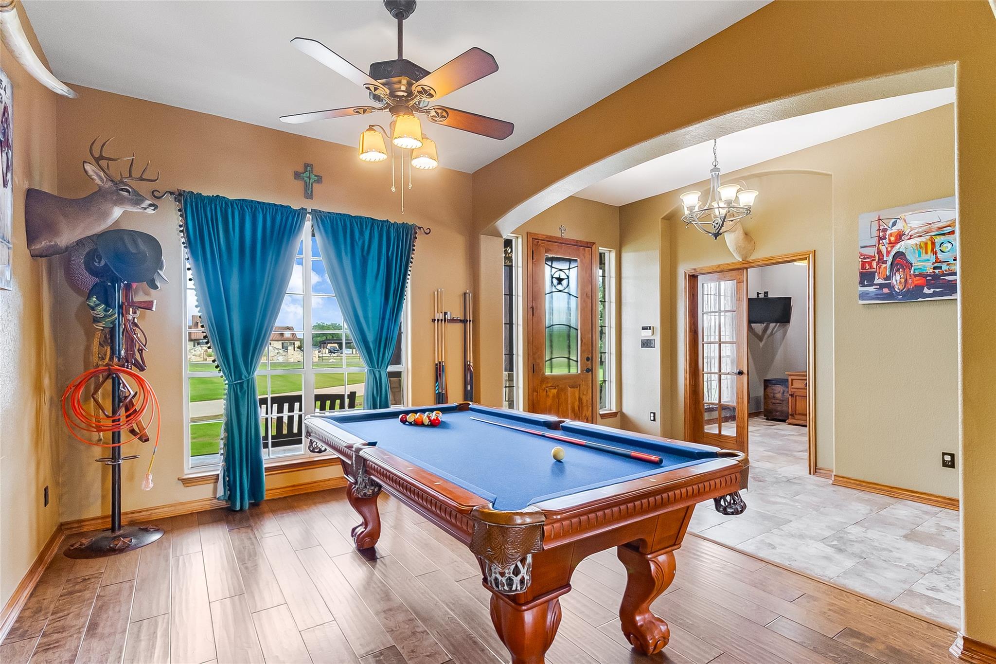 106 Deep Lake Dr, Liberty Hill, TX 78642