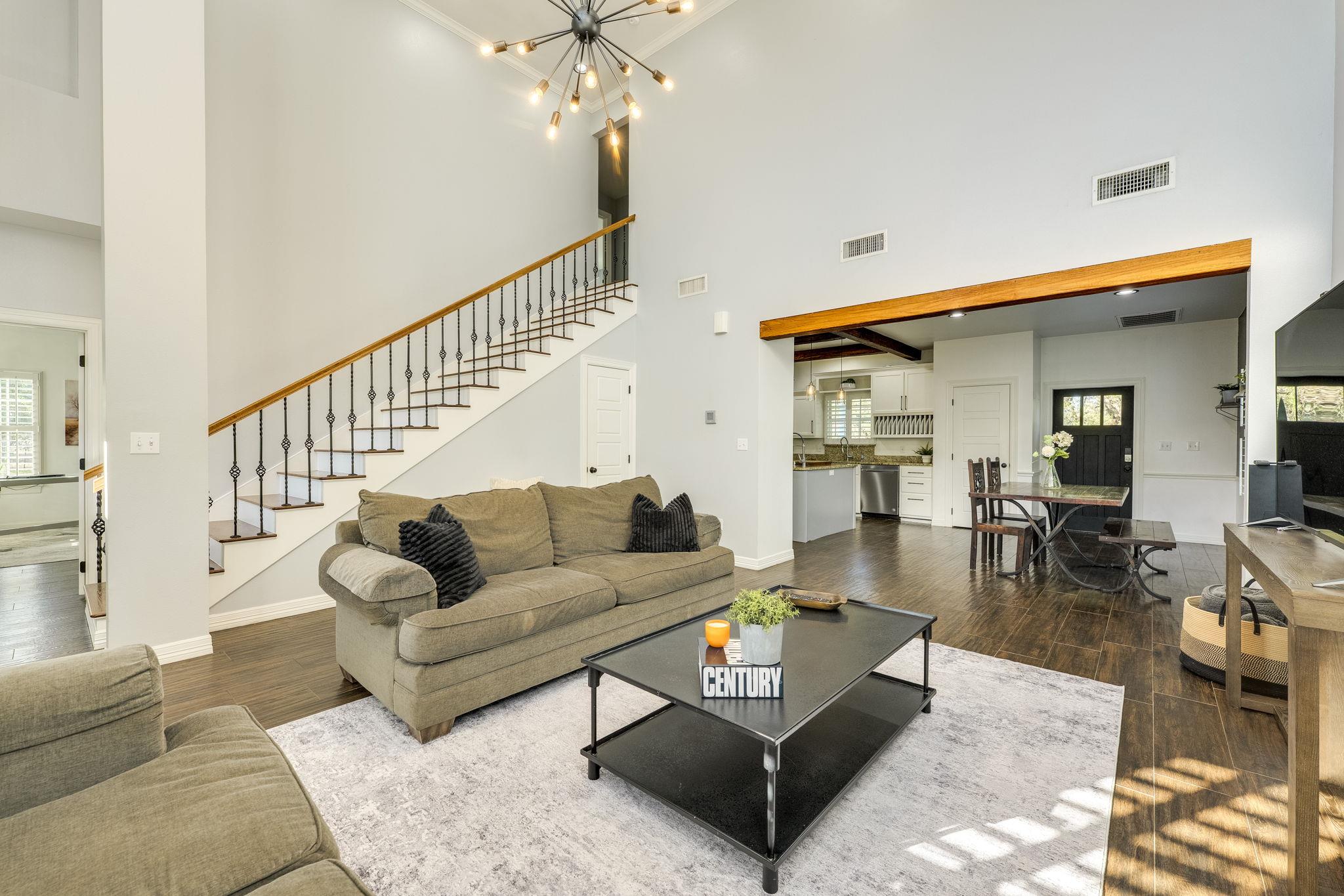 1185 County Road 258, Bertram, TX 78605