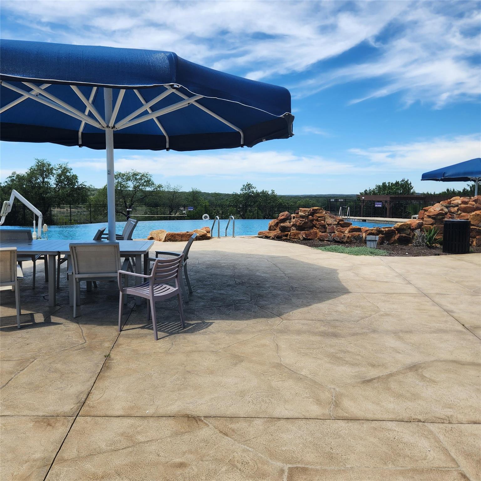 8105 Purple Aster Pass, Lago Vista, TX 78645