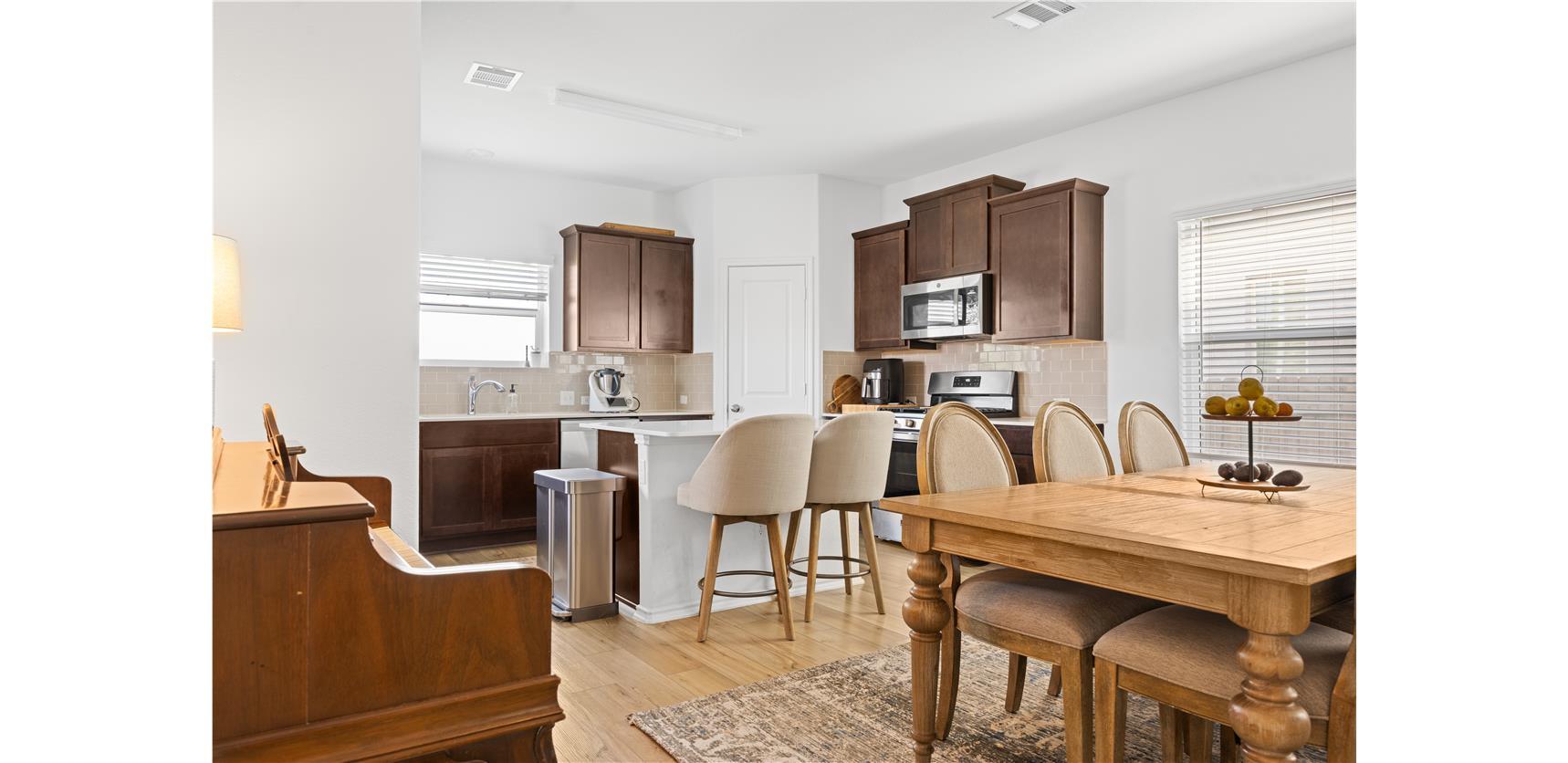 8105 Purple Aster Pass, Lago Vista, TX 78645