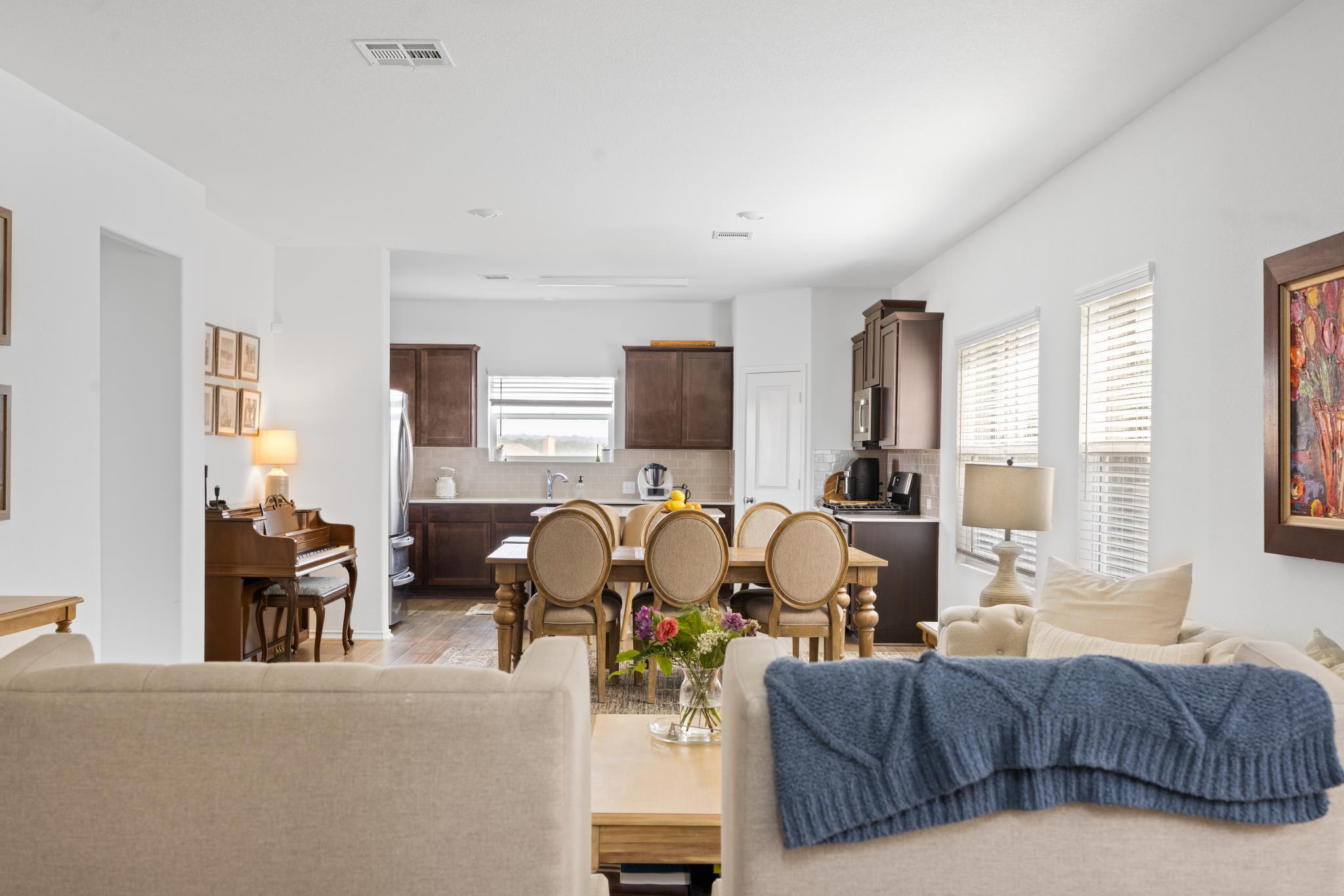 8105 Purple Aster Pass, Lago Vista, TX 78645