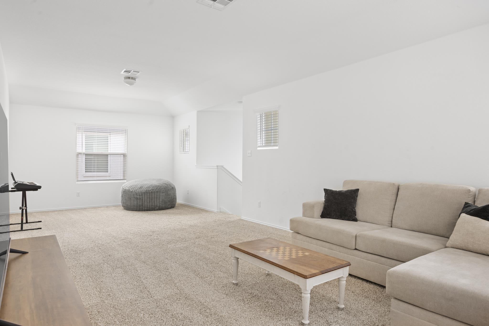 8105 Purple Aster Pass, Lago Vista, TX 78645