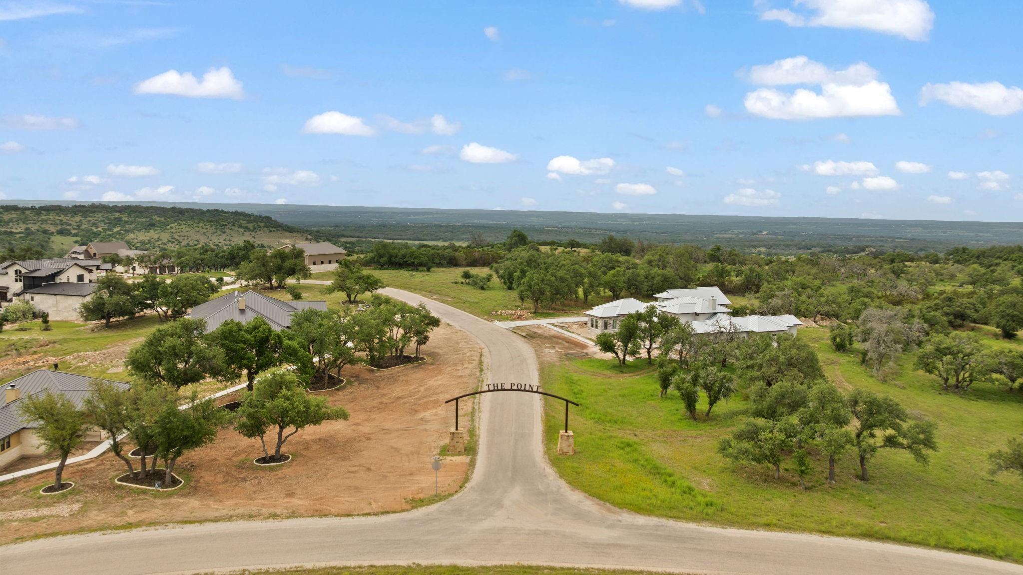 120 Trophy Oak Pt, Fredericksburg, TX 78624