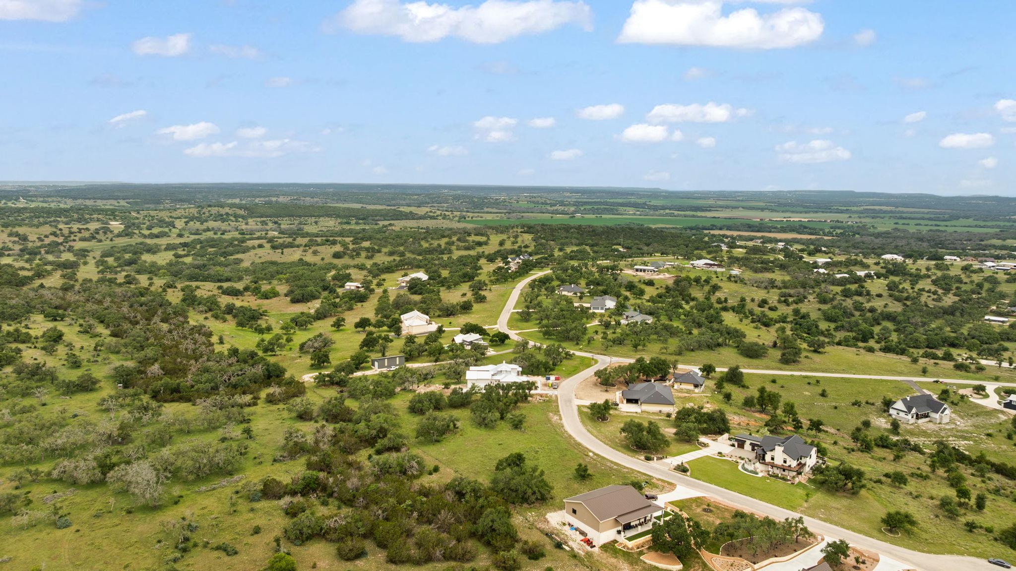 120 Trophy Oak Pt, Fredericksburg, TX 78624