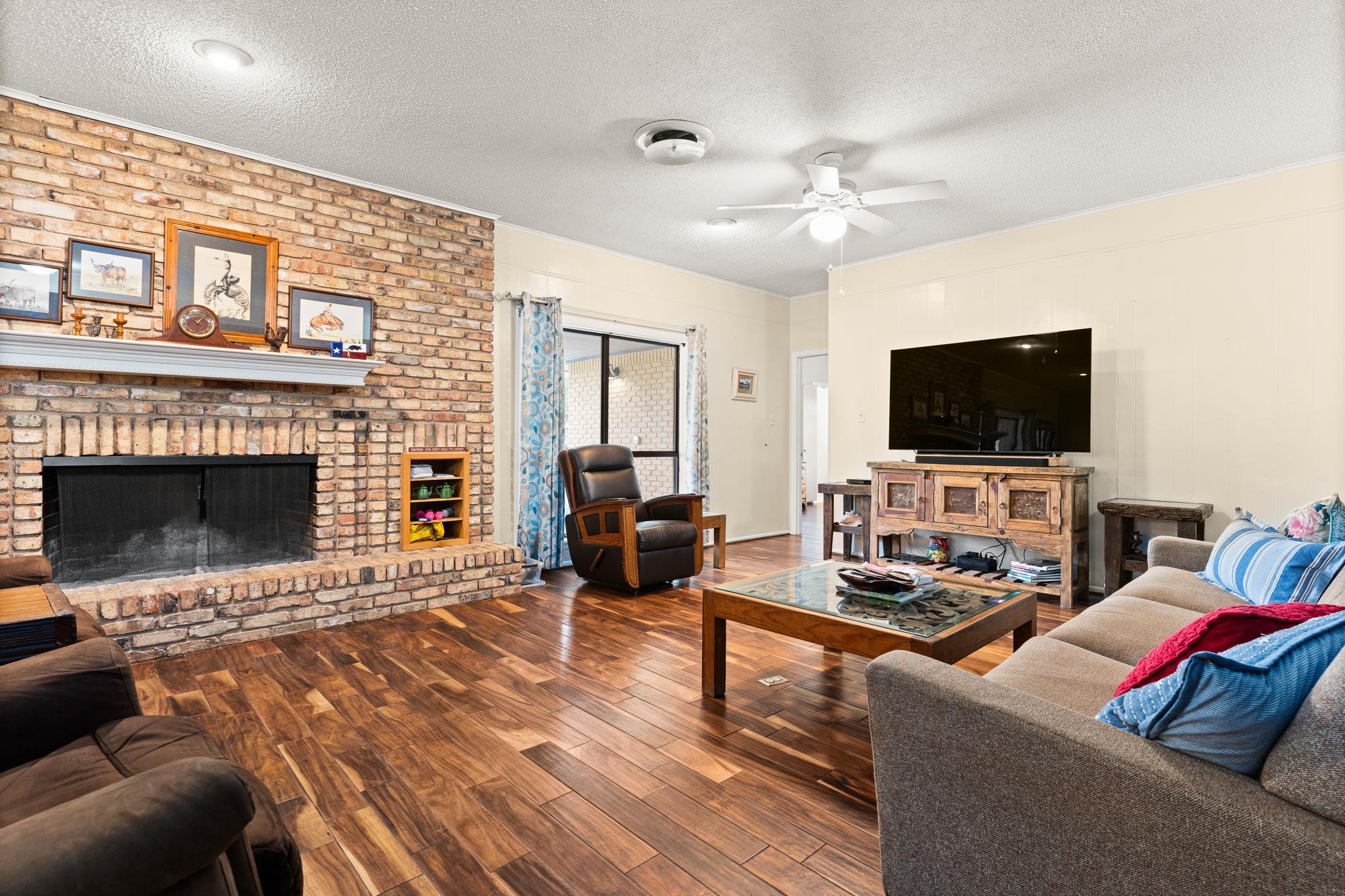 112 Skipcha Trl, Lampasas, TX 76550