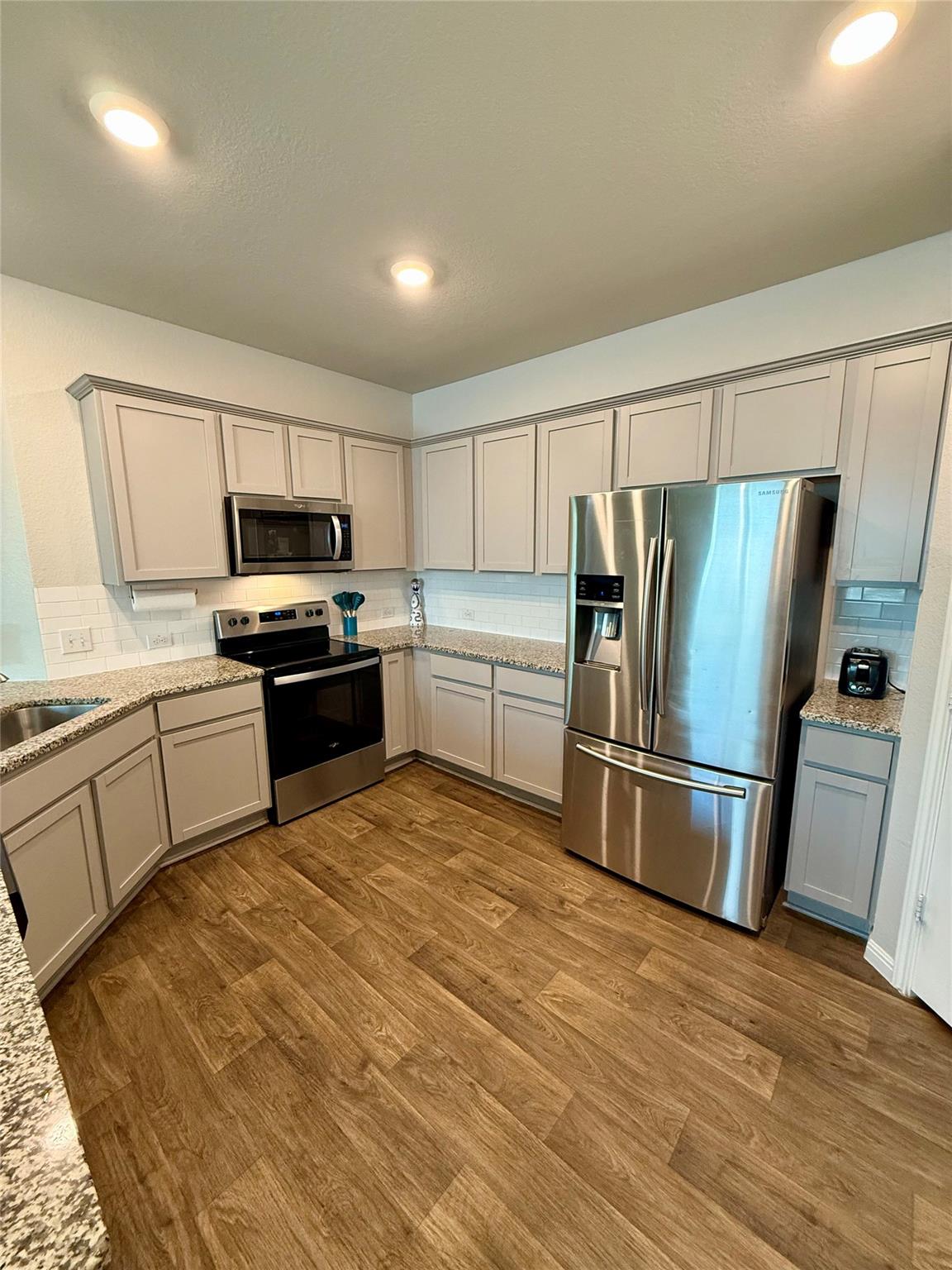 604 Dove Trl, Bertram, TX 78605