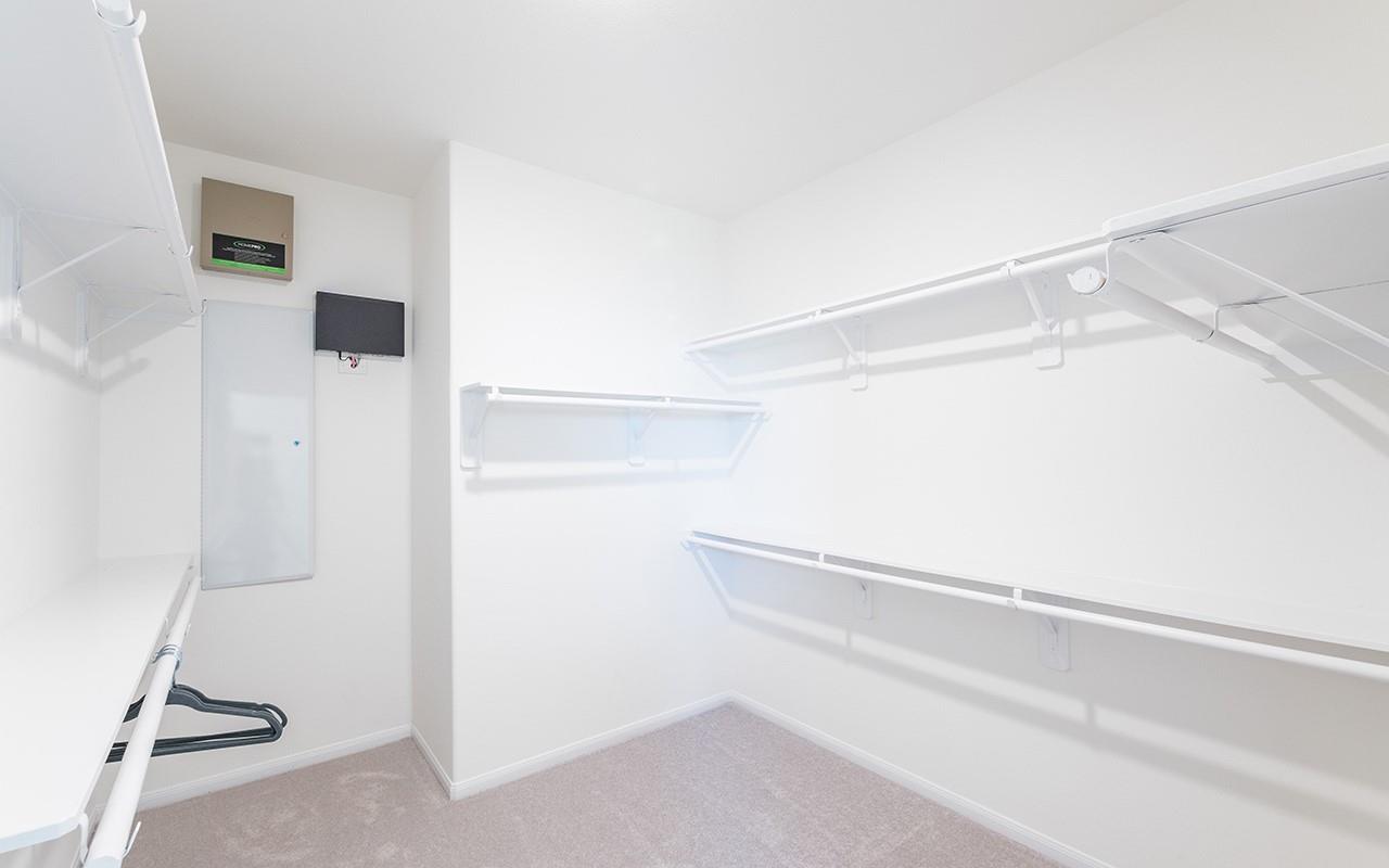 101 Hollister Dr, Liberty Hill, TX 78642