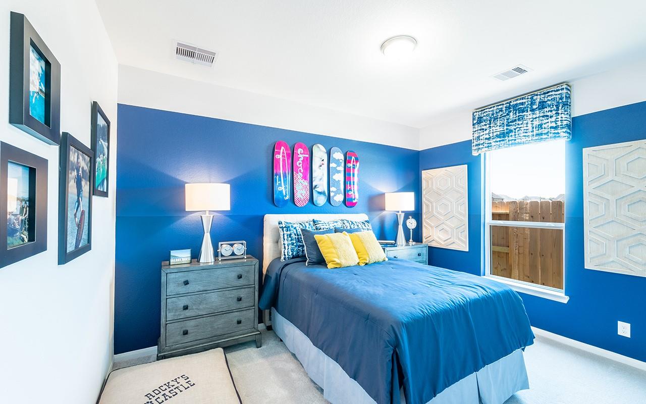 101 Hollister Dr, Liberty Hill, TX 78642