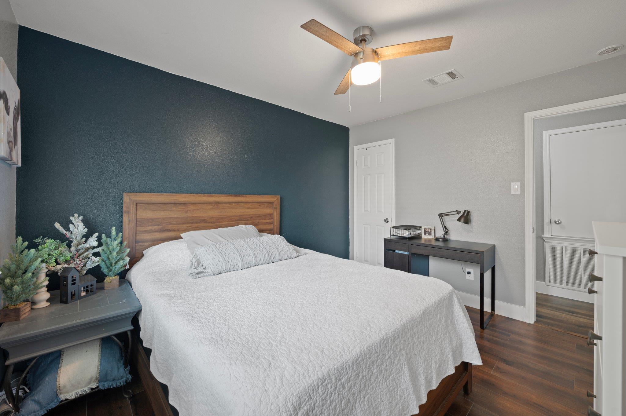 1013 Terrace Dr, Leander, TX 78641