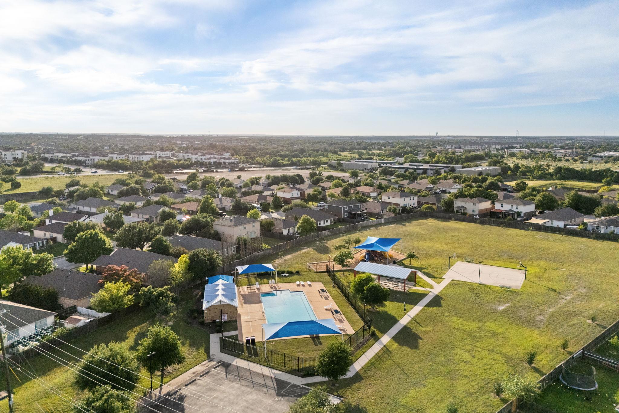 1013 Terrace Dr, Leander, TX 78641