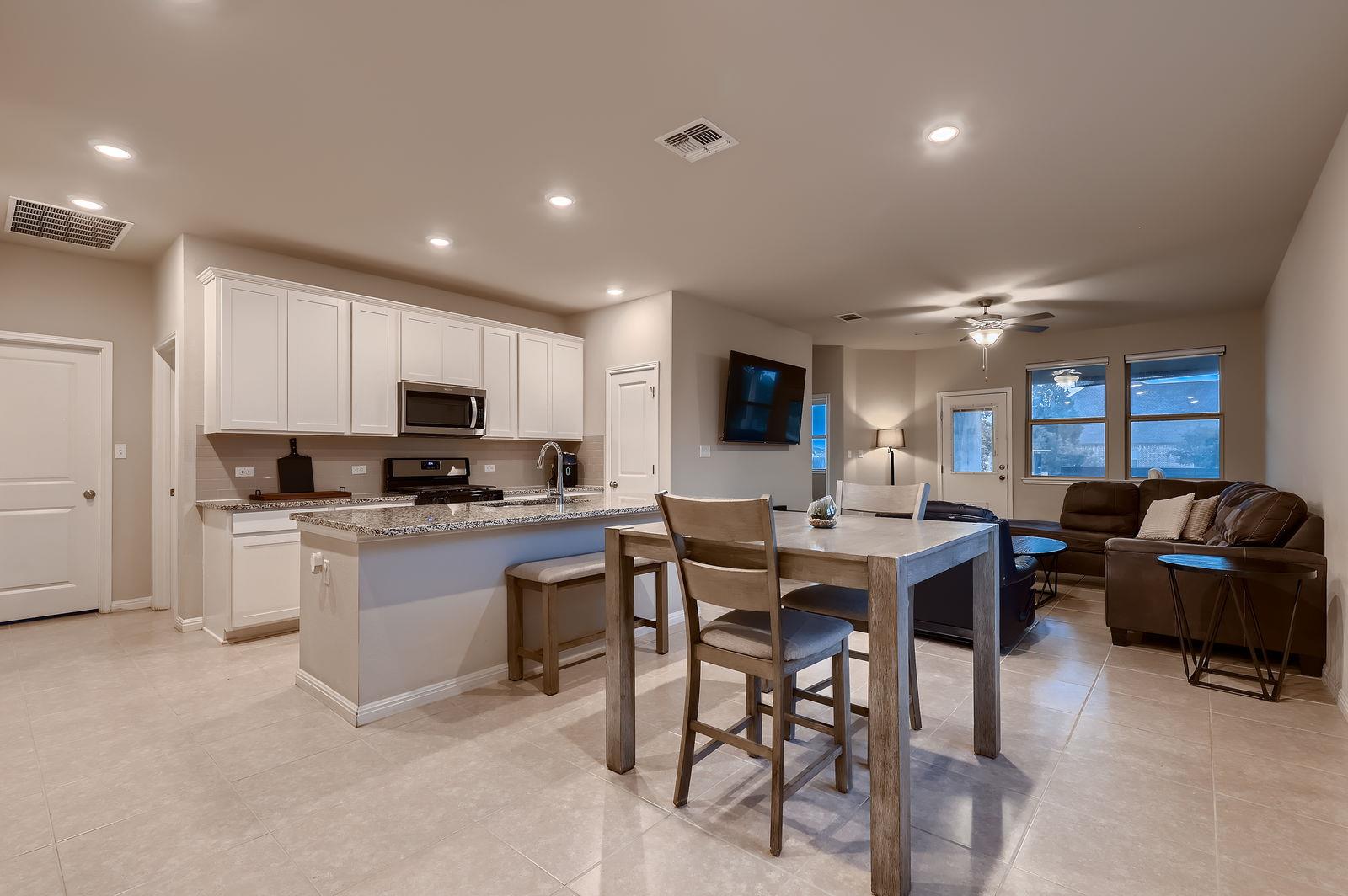 233 McFarland St, Georgetown, TX 78628
