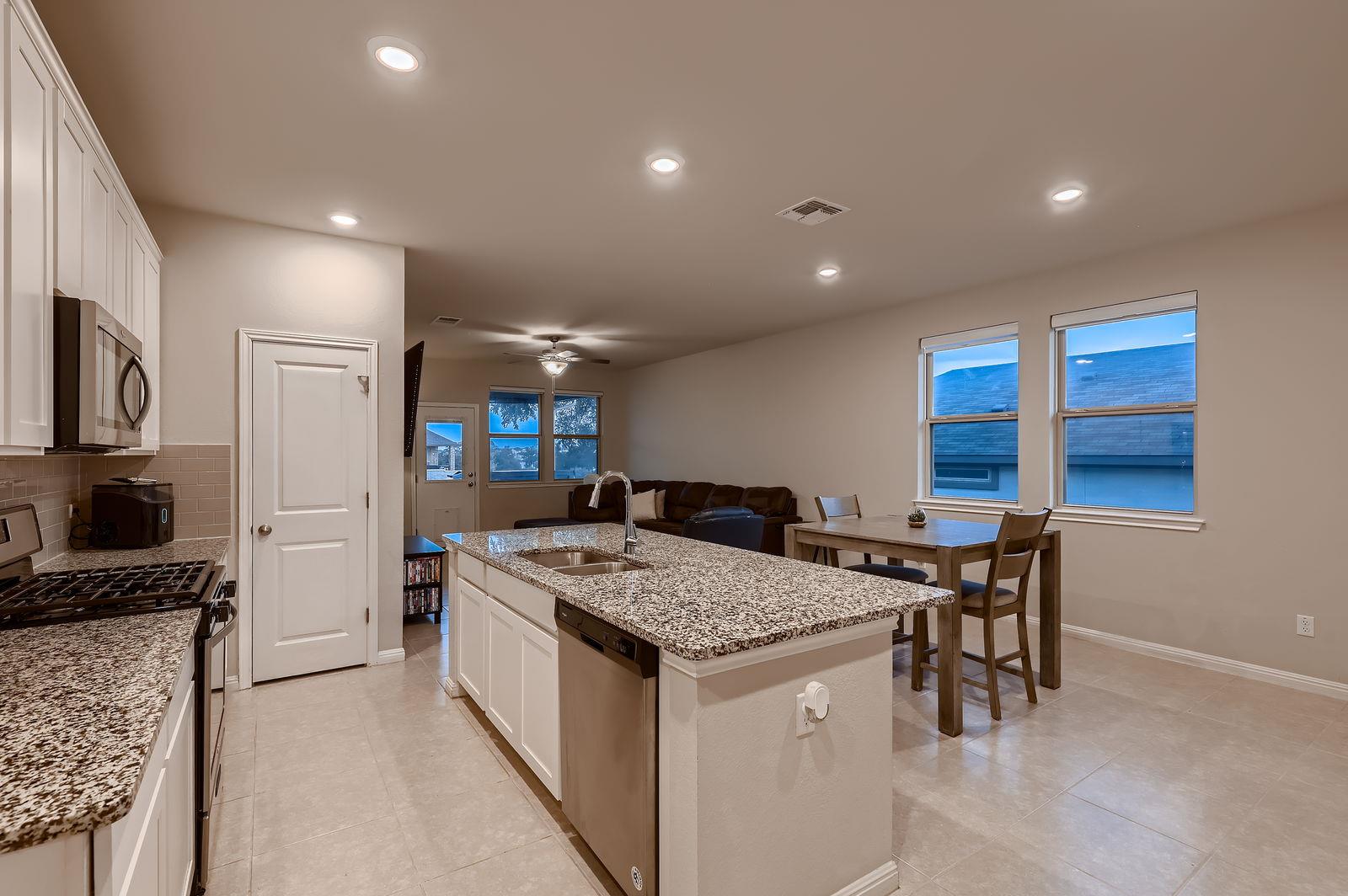 233 McFarland St, Georgetown, TX 78628