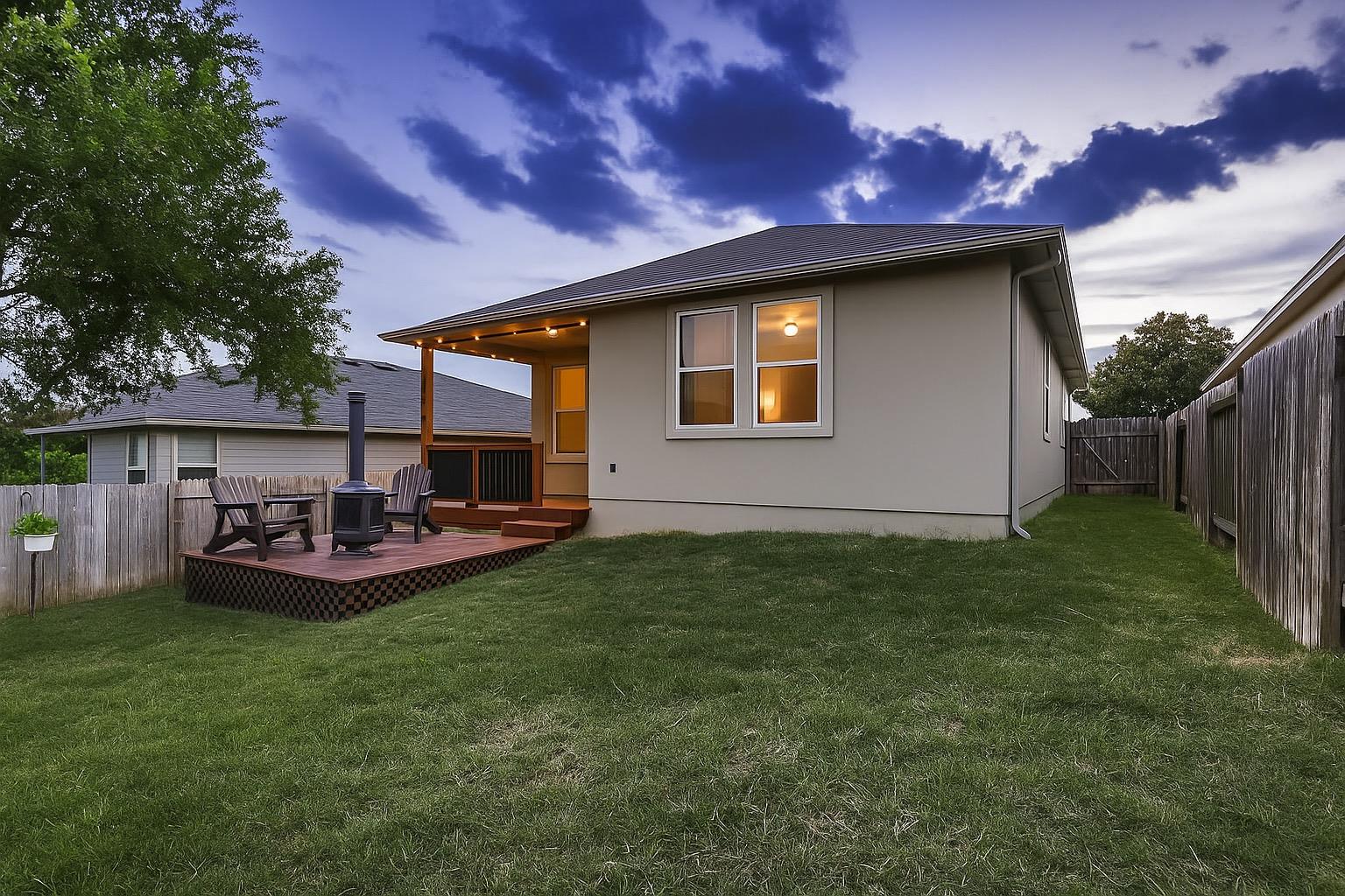 233 McFarland St, Georgetown, TX 78628