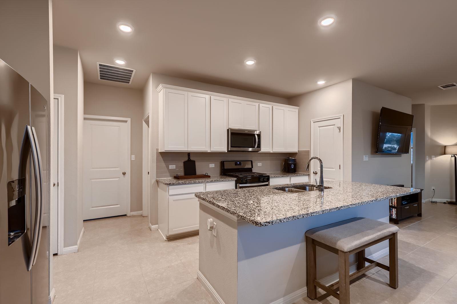 233 McFarland St, Georgetown, TX 78628