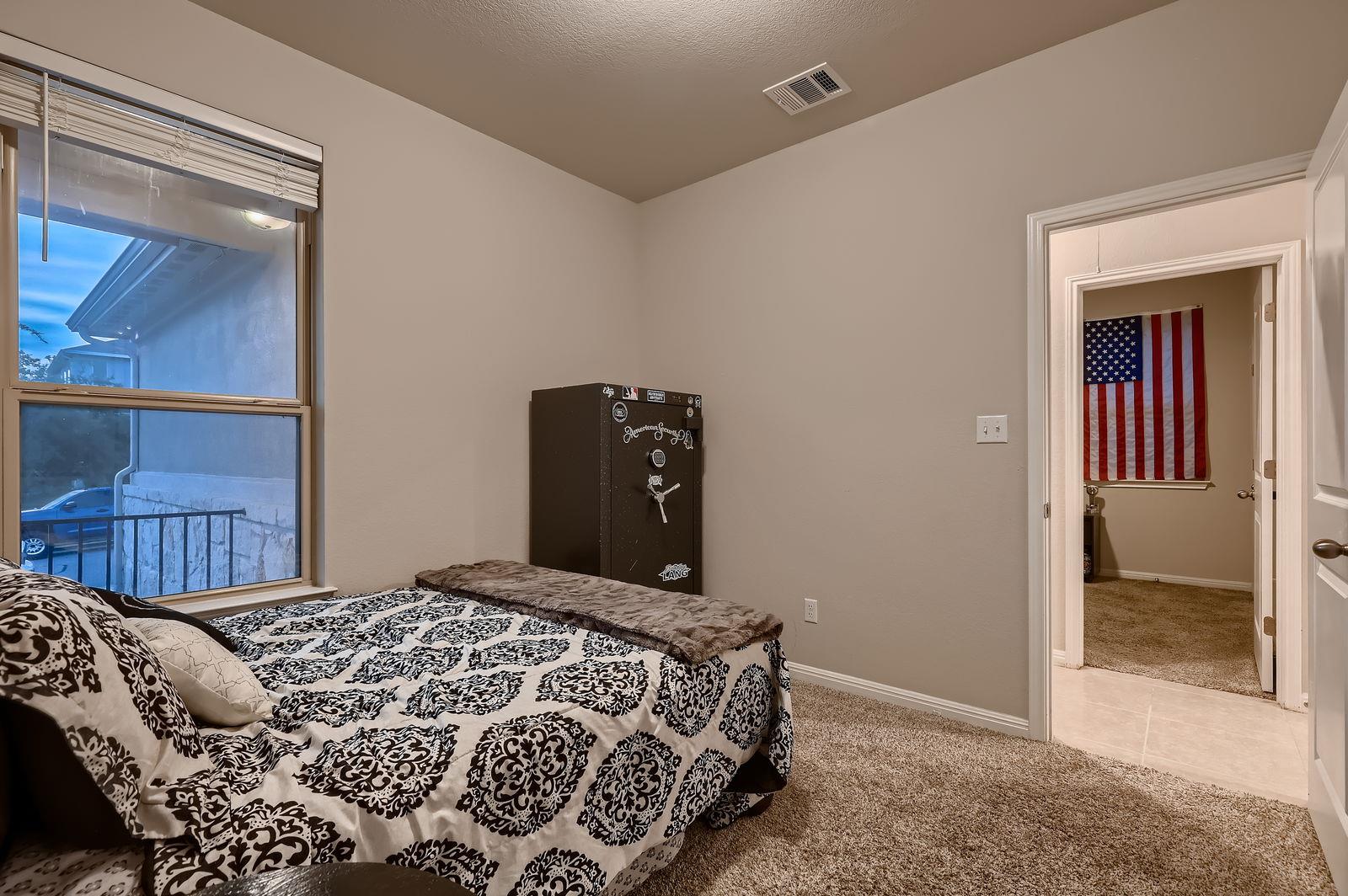 233 McFarland St, Georgetown, TX 78628