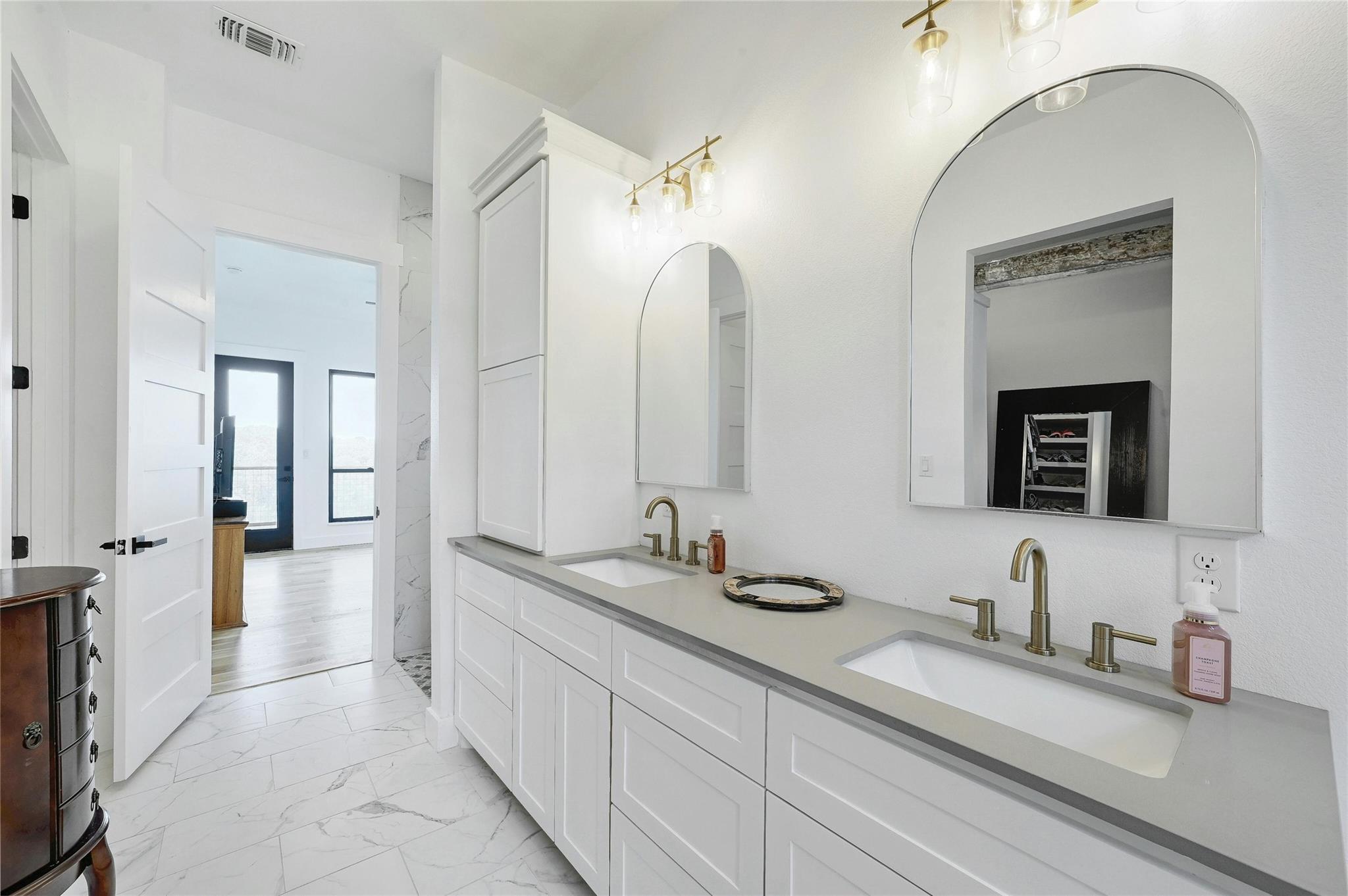 26701 Blue Cove Rd, Marble Falls, TX 78654