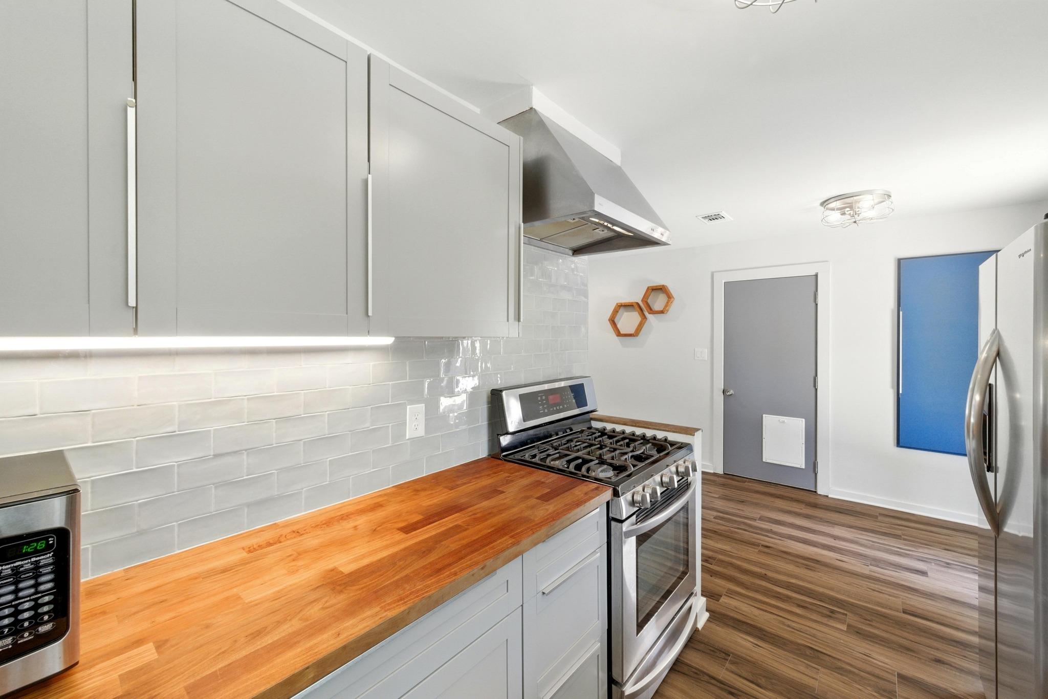 6209 Peggy St, Austin, TX 78723