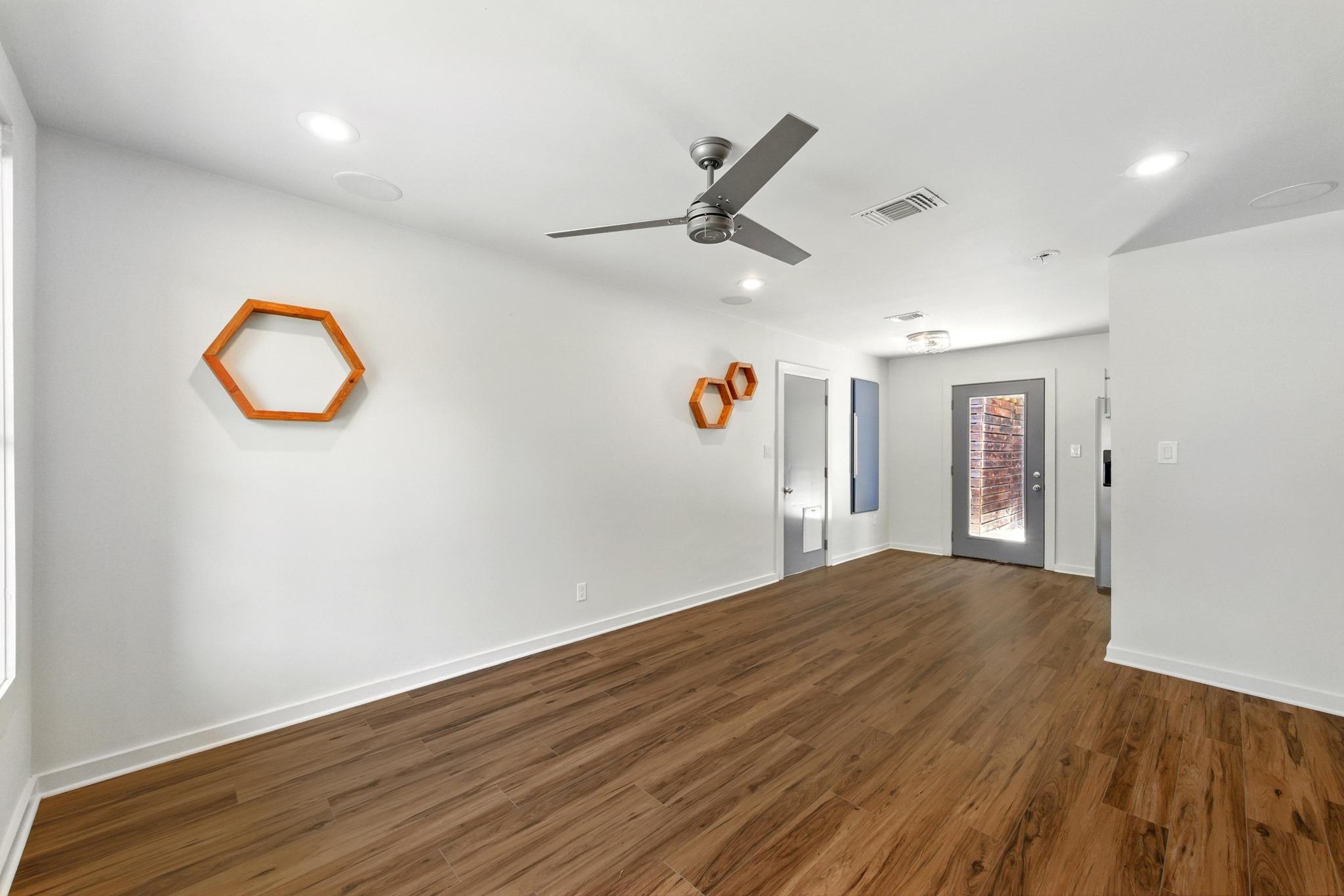 6209 Peggy St, Austin, TX 78723