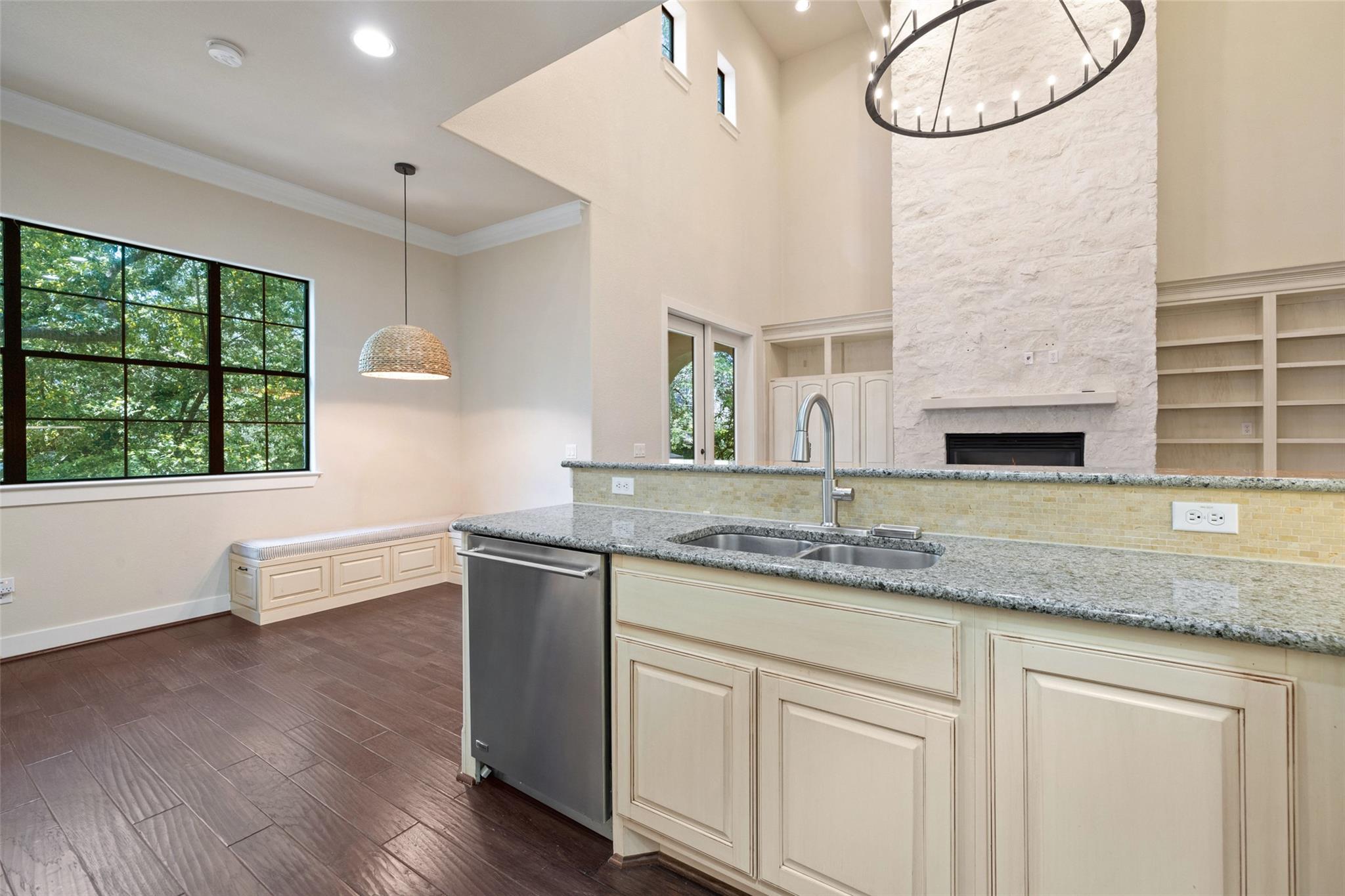 1036 Liberty Park Dr # 401/4A, Austin, TX 78746