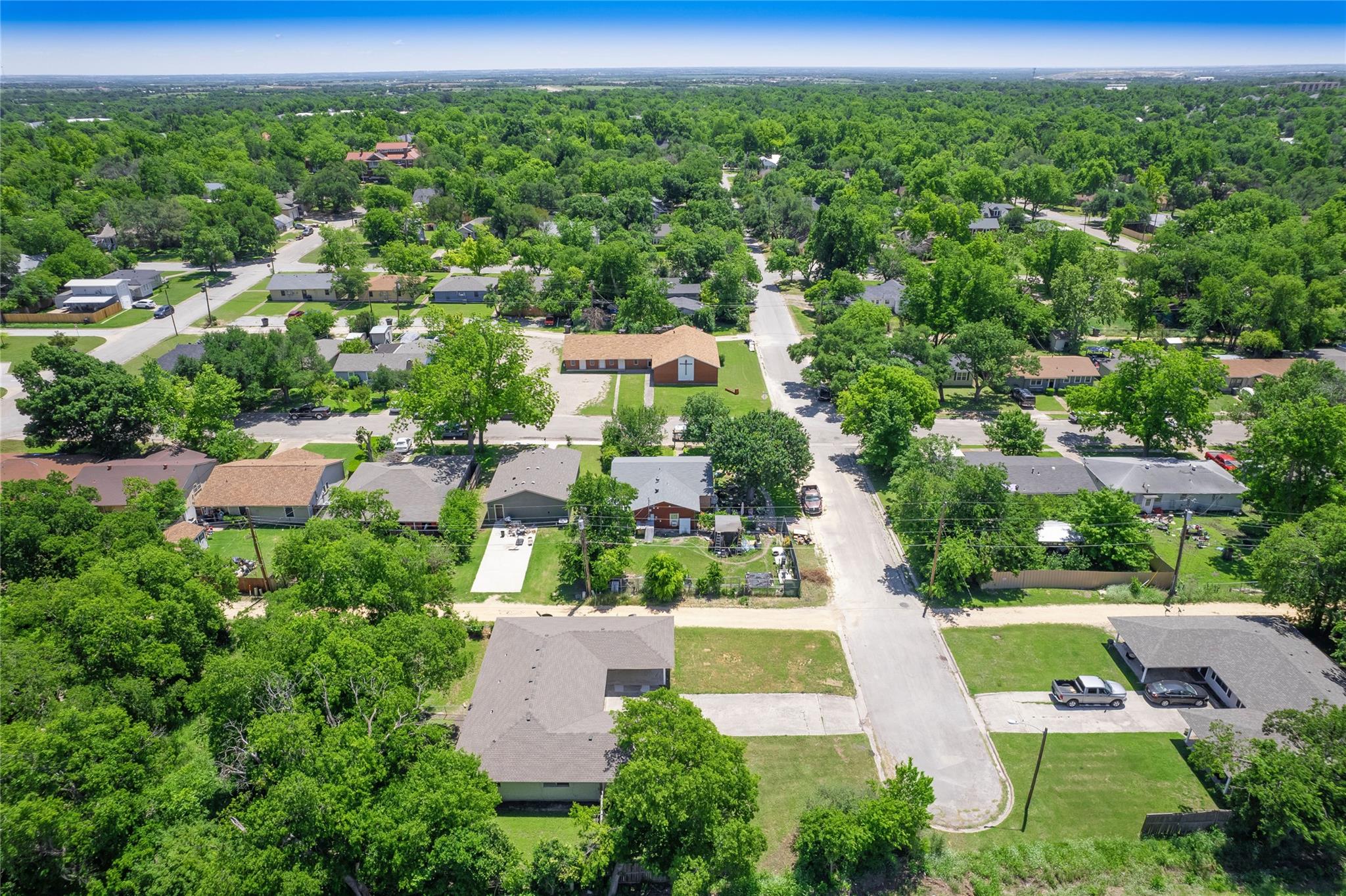 910 W Lamar Ave, Temple, TX 76501