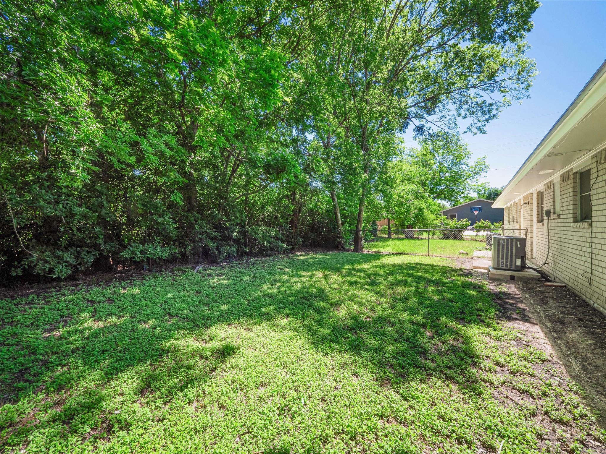 910 W Lamar Ave, Temple, TX 76501