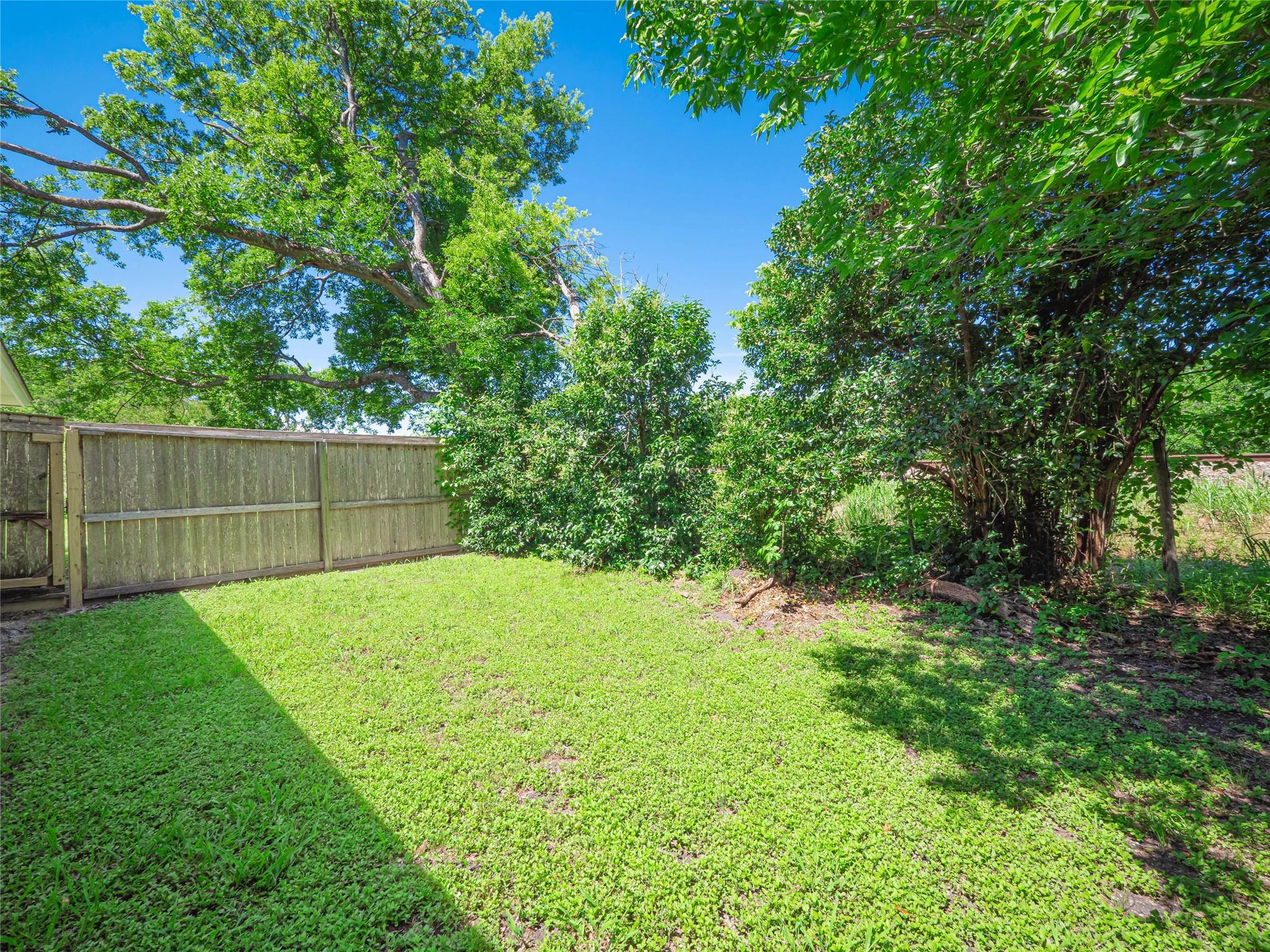 910 W Lamar Ave, Temple, TX 76501